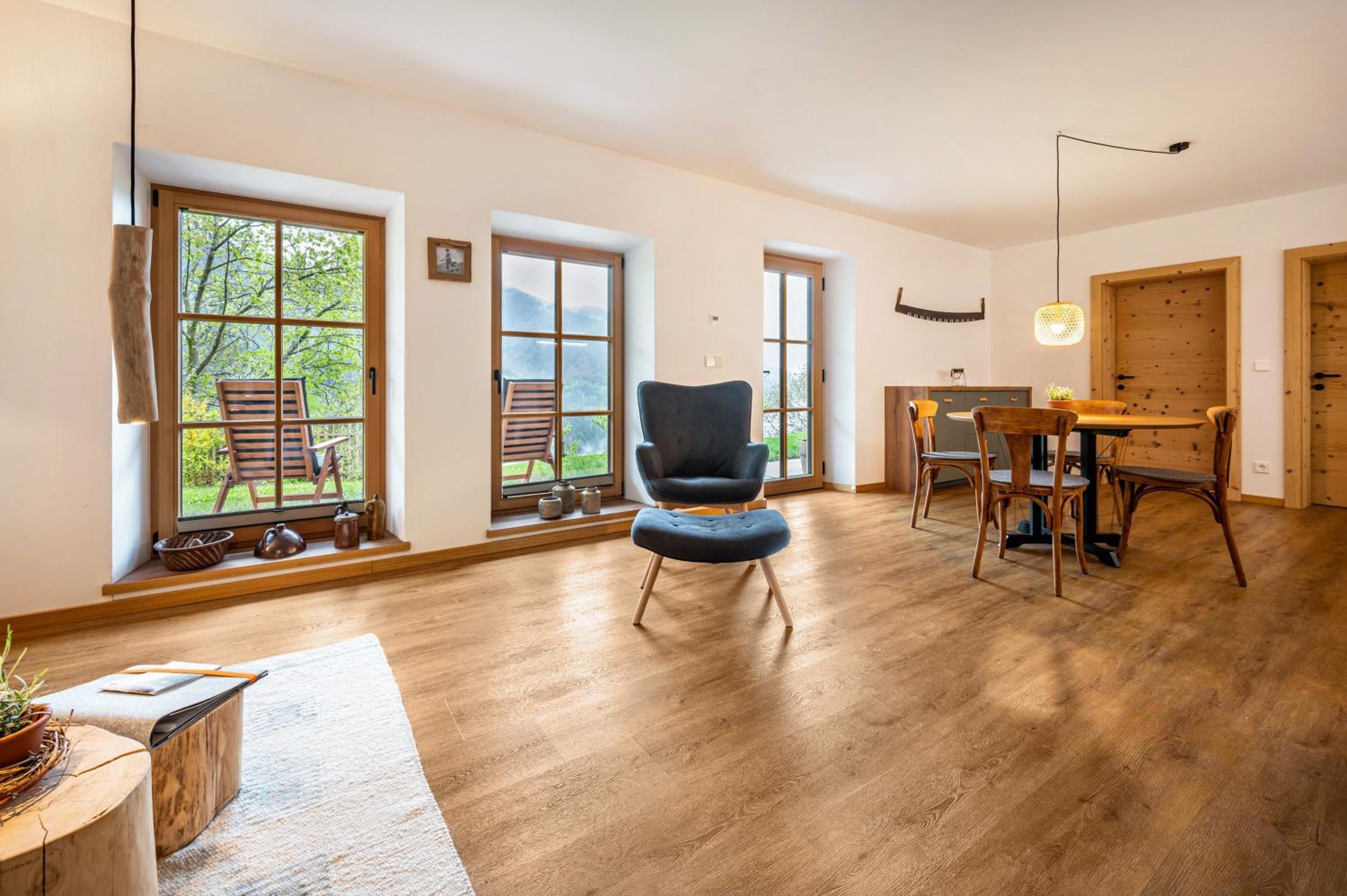 One-Bedroom Apartment with Garden View