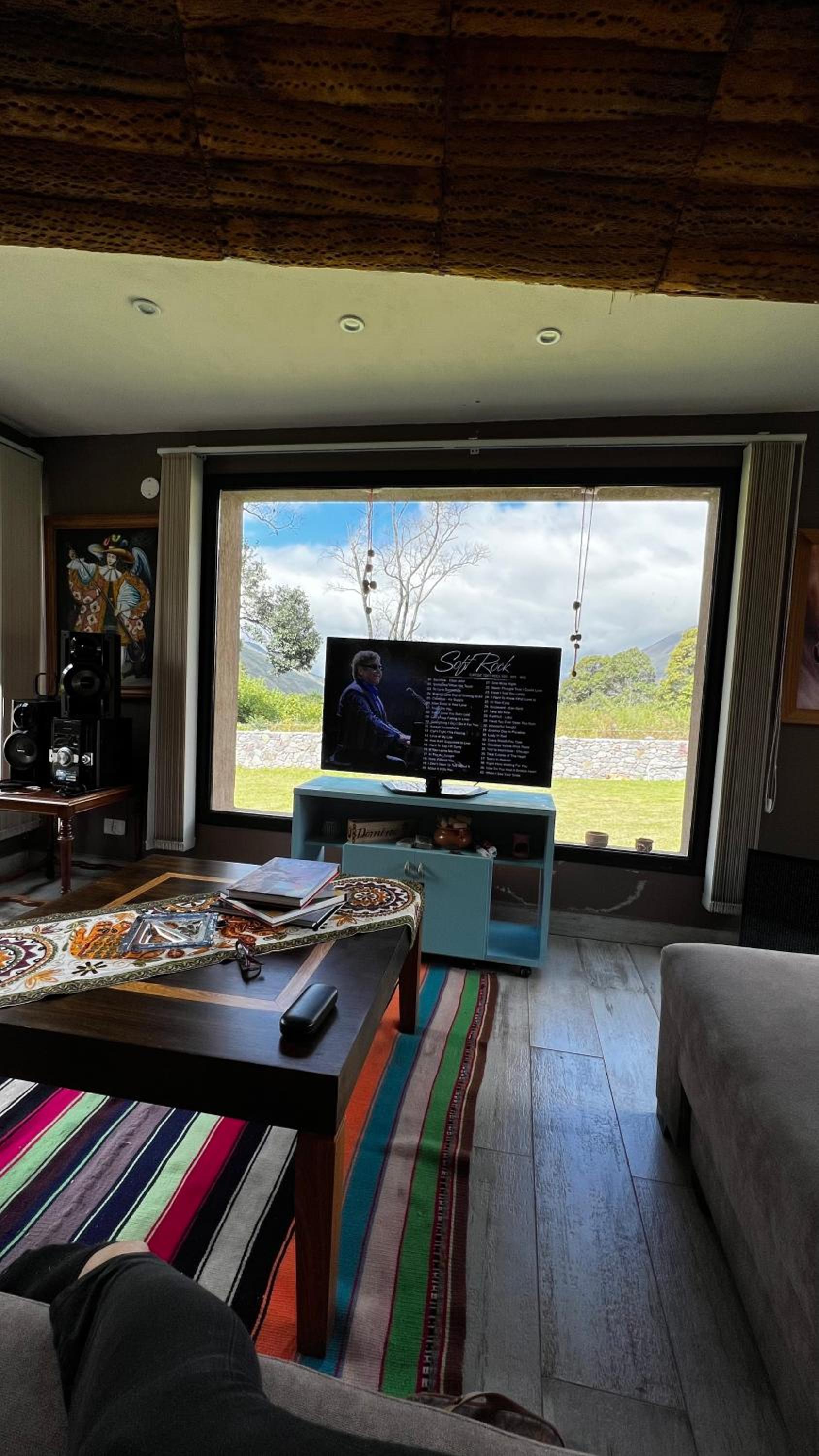 Deluxe King Suite photo 1