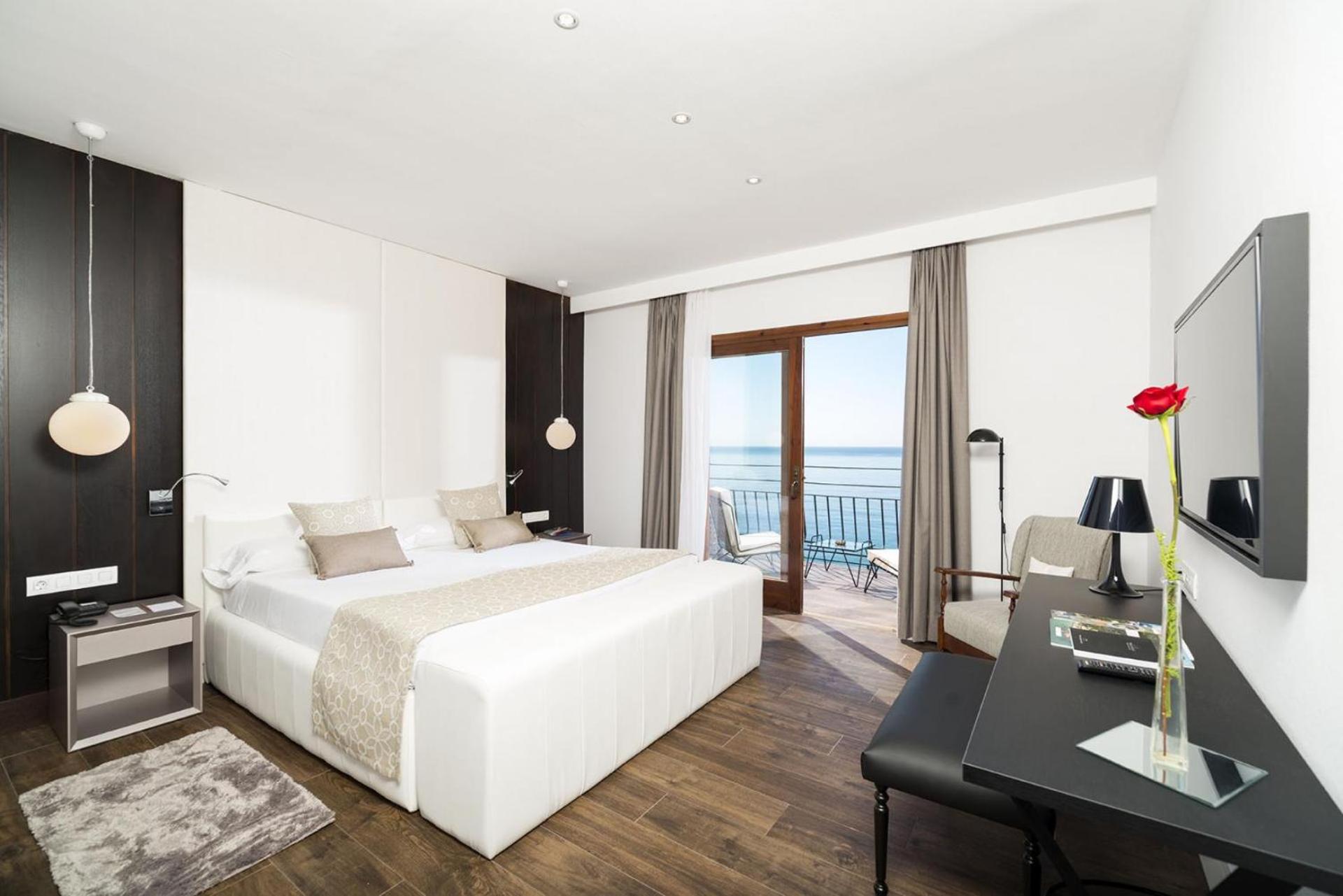 Suite Junior con Terraza Suite Junior con Terraza