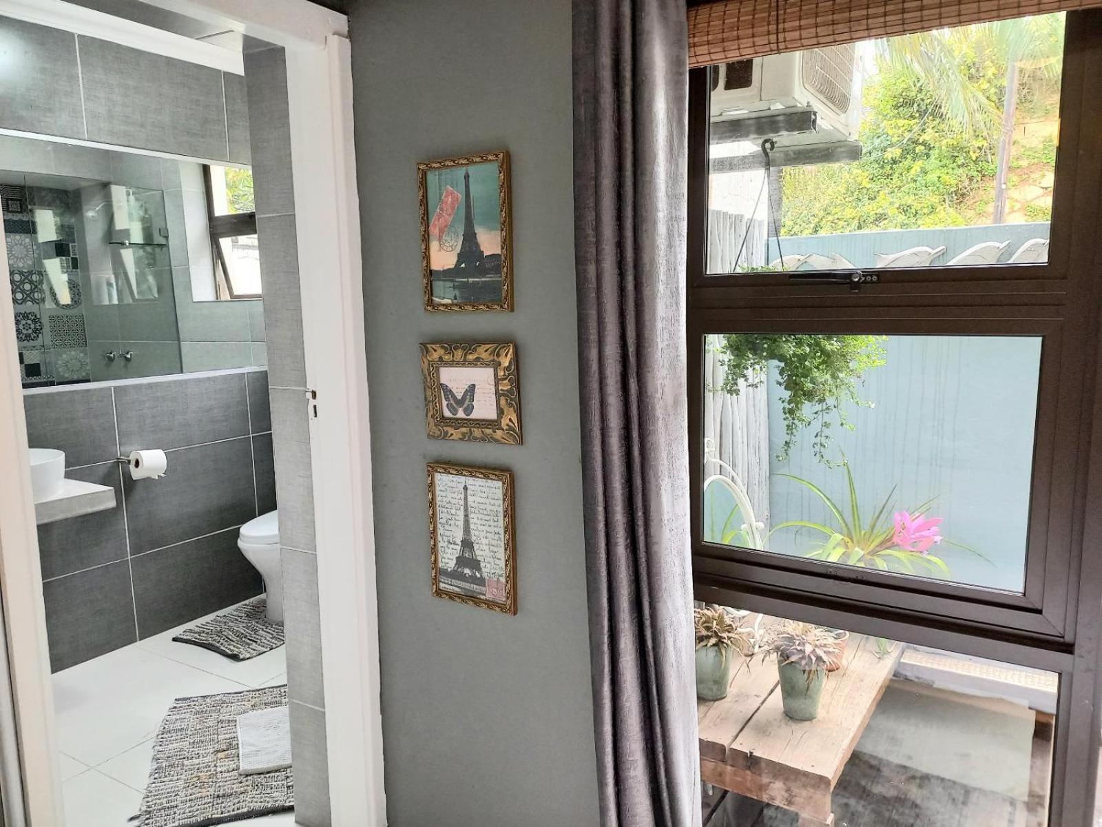 Double Room with Patio photo 3