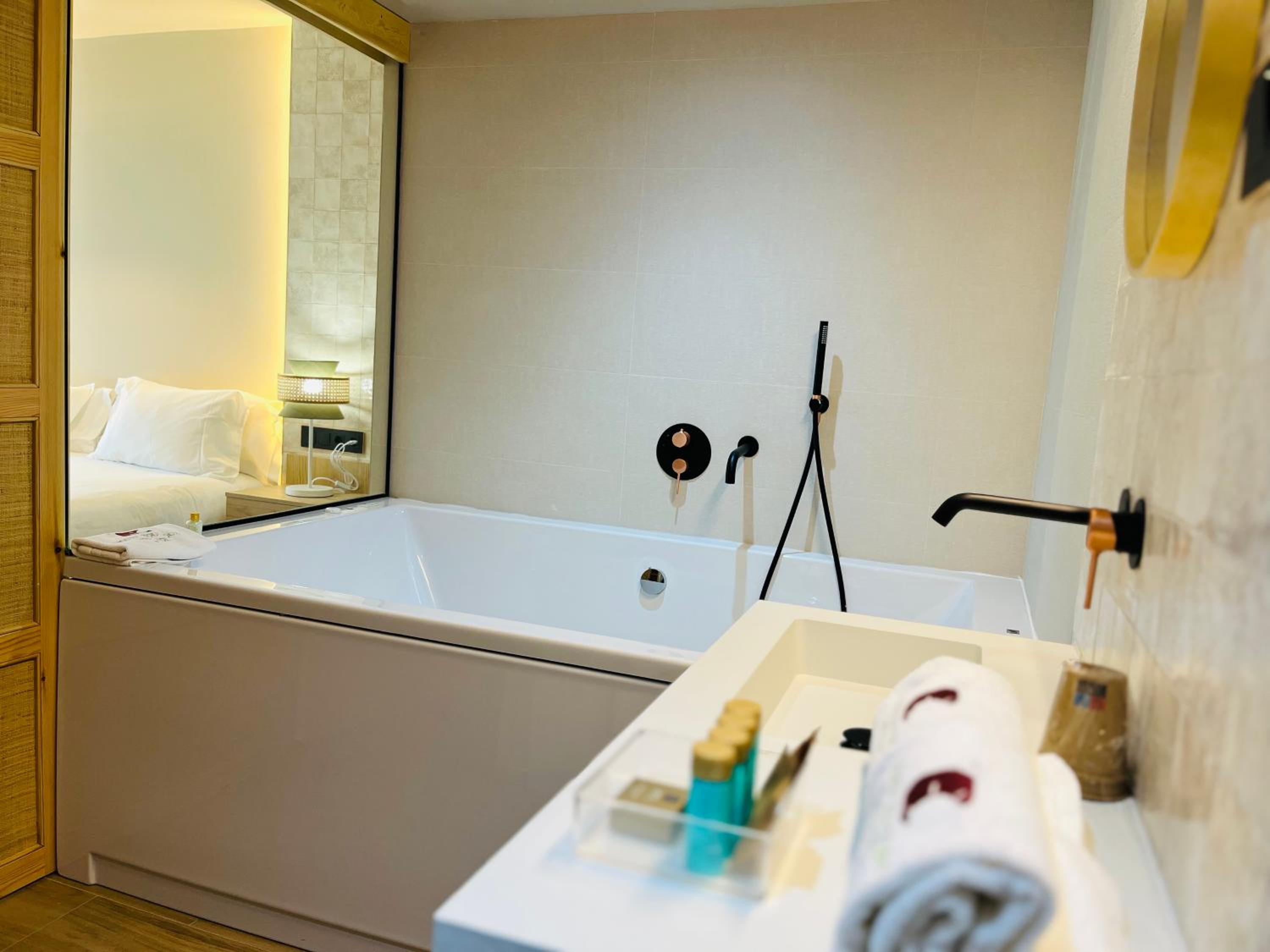Superior Apartment photo 2