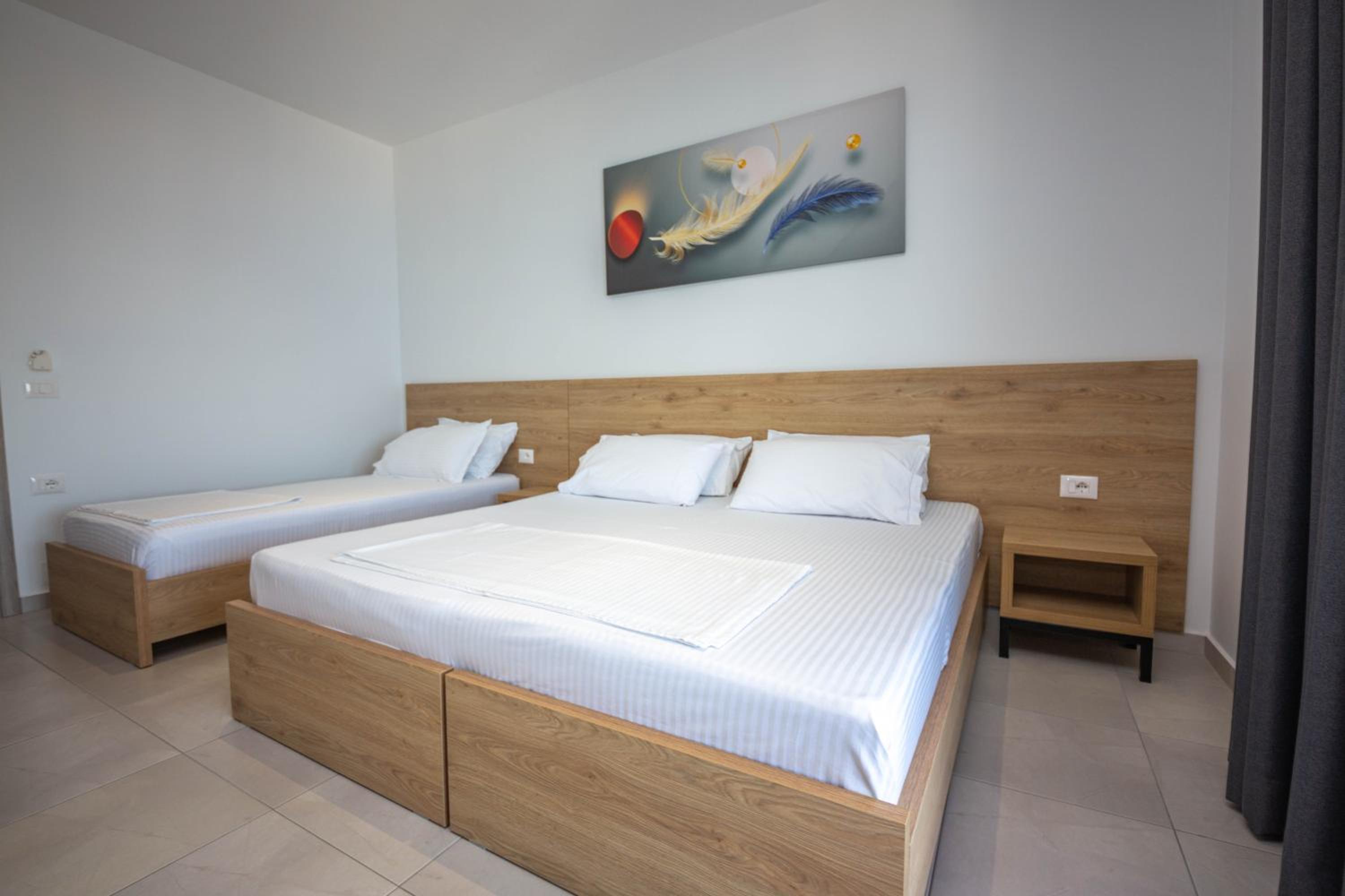 Standard Triple Studio with Balcony and Sea View photo 1