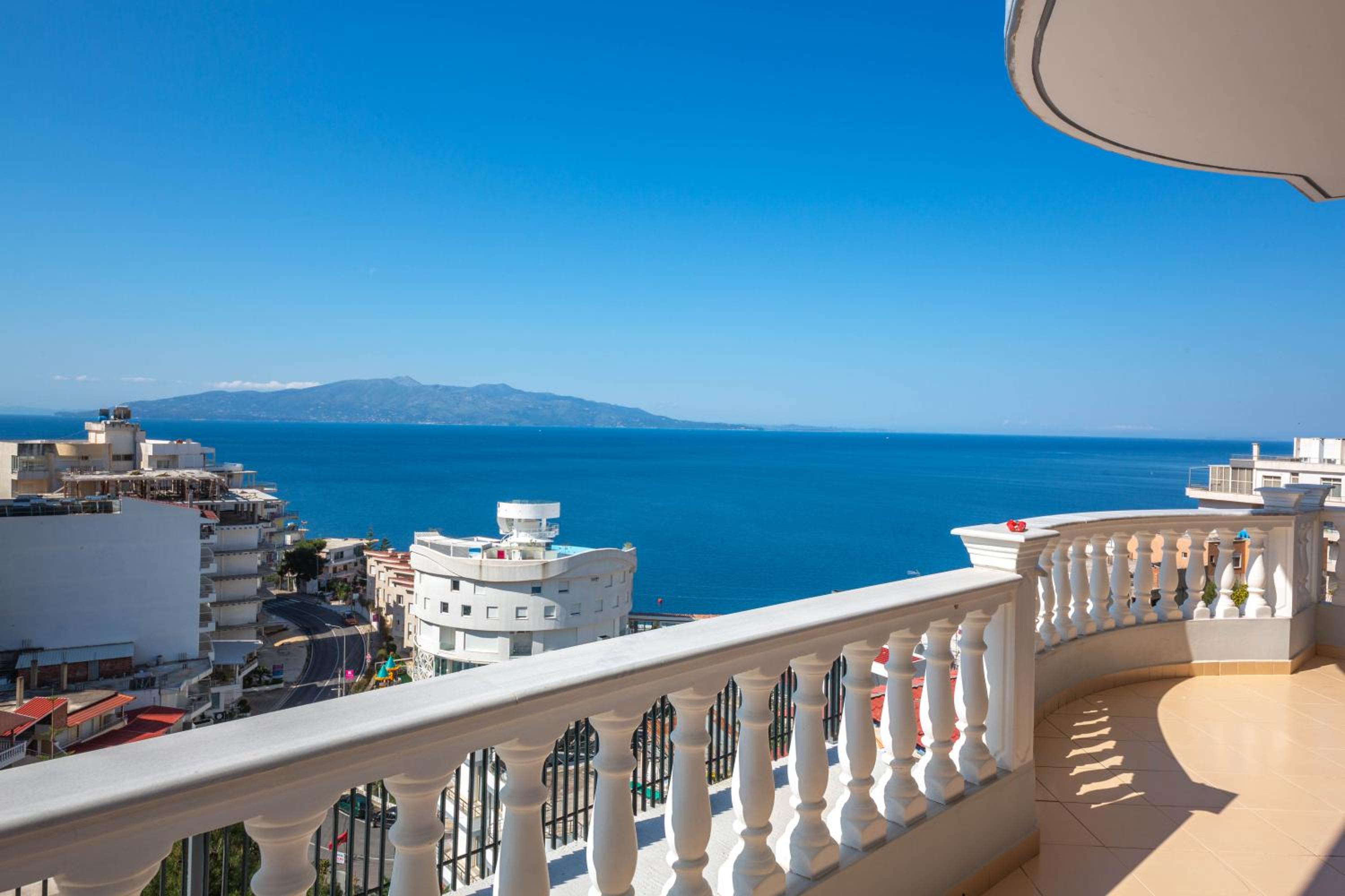 Double Studio with Balcony and Sea view photo 3