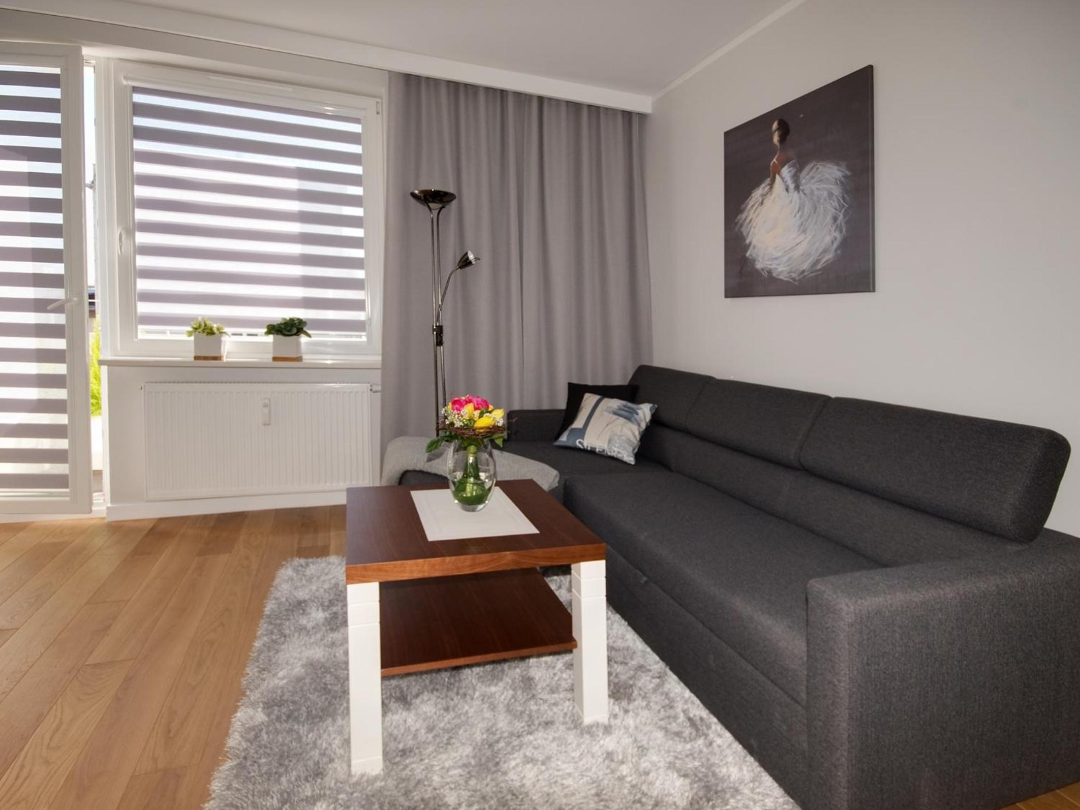 One-Bedroom Apartment - Photo 17
