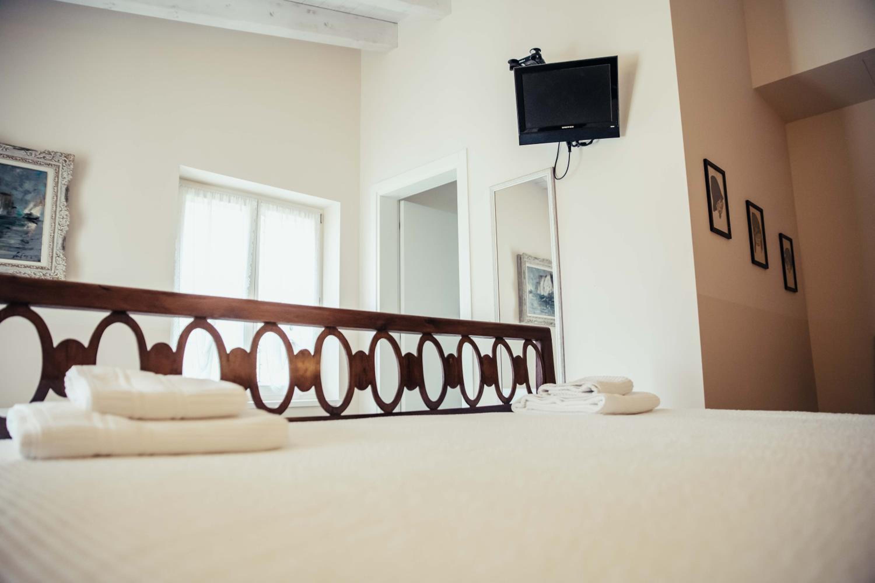 Triple Room with Bathroom photo 1