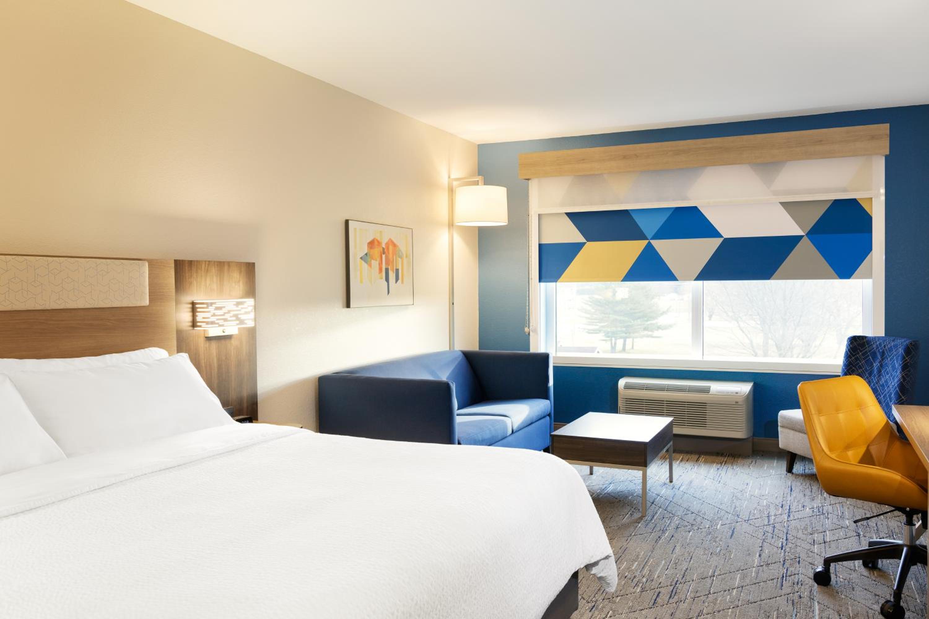 King Suite - Photo 1