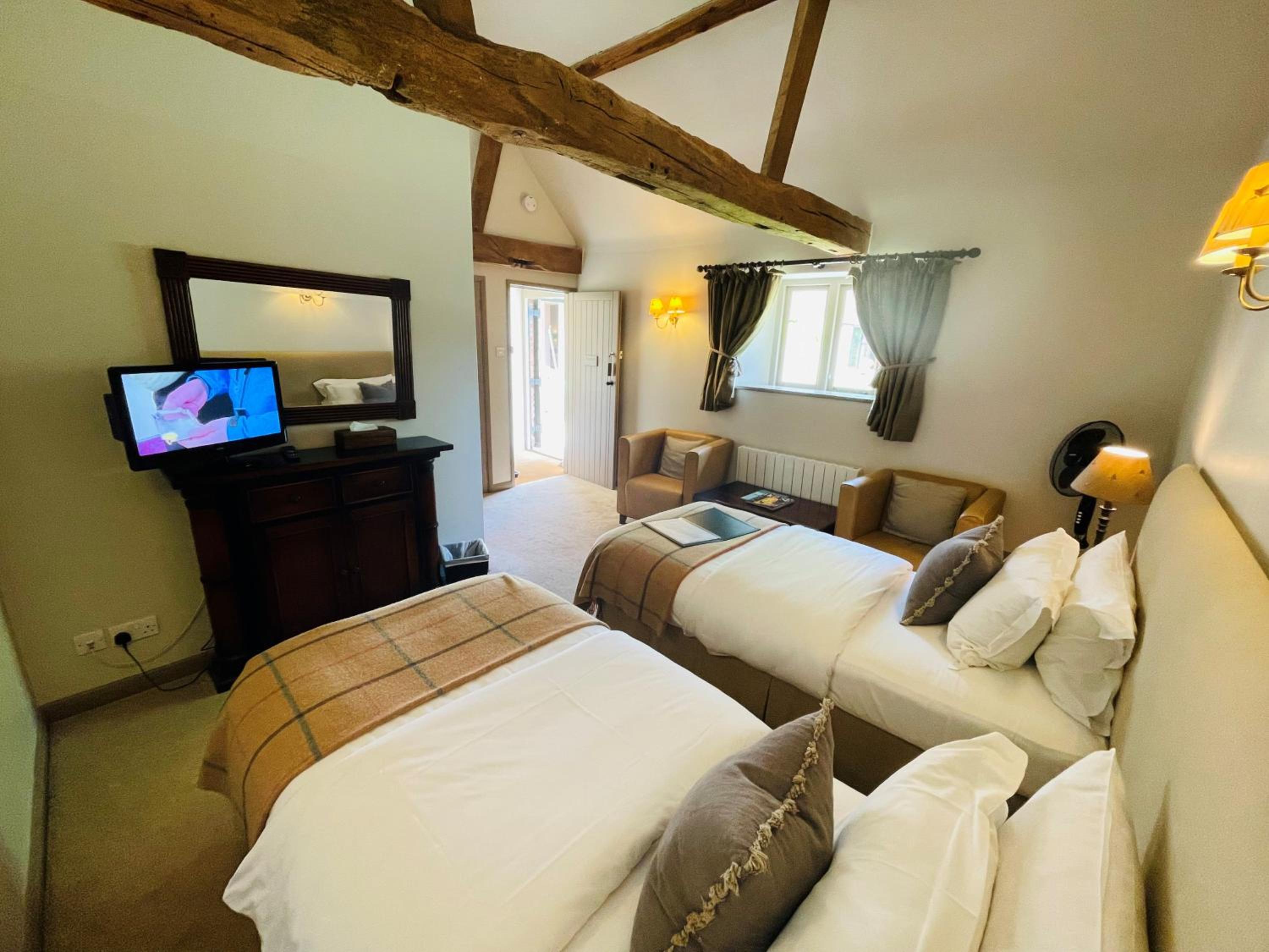 Standard Room - Photo 2