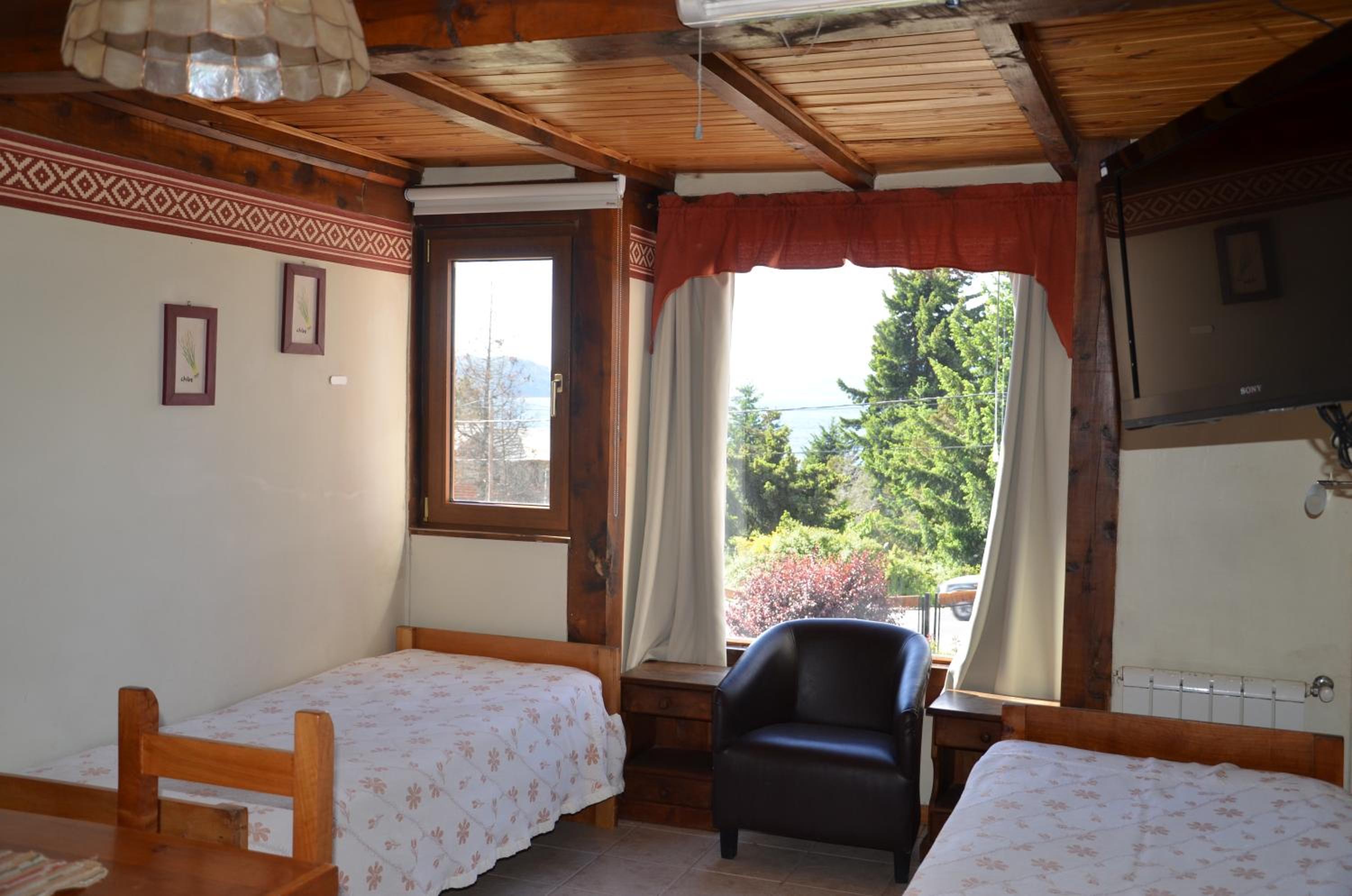 One-Bedroom Bungalow