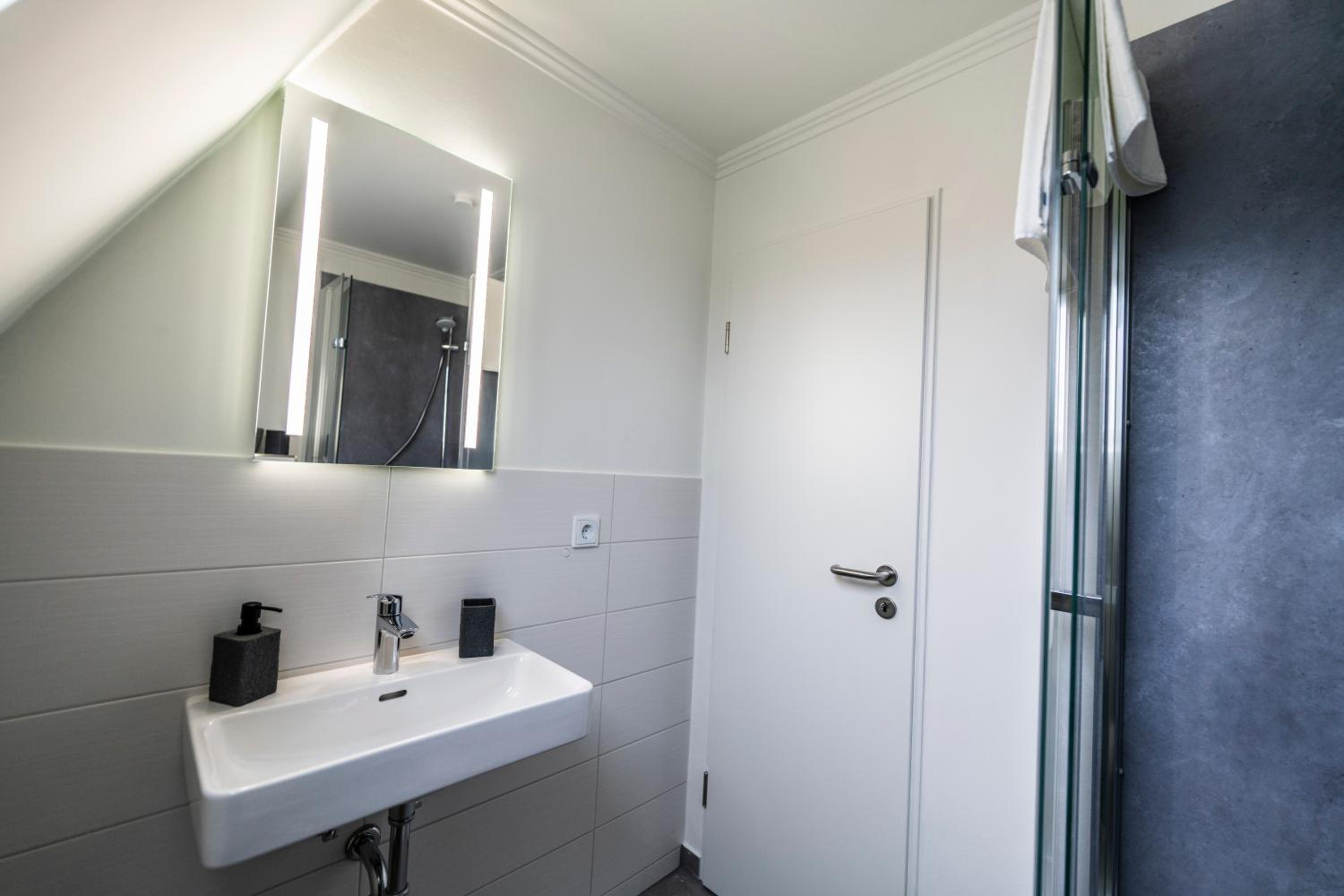 Double Room with Private Bathroom photo 2