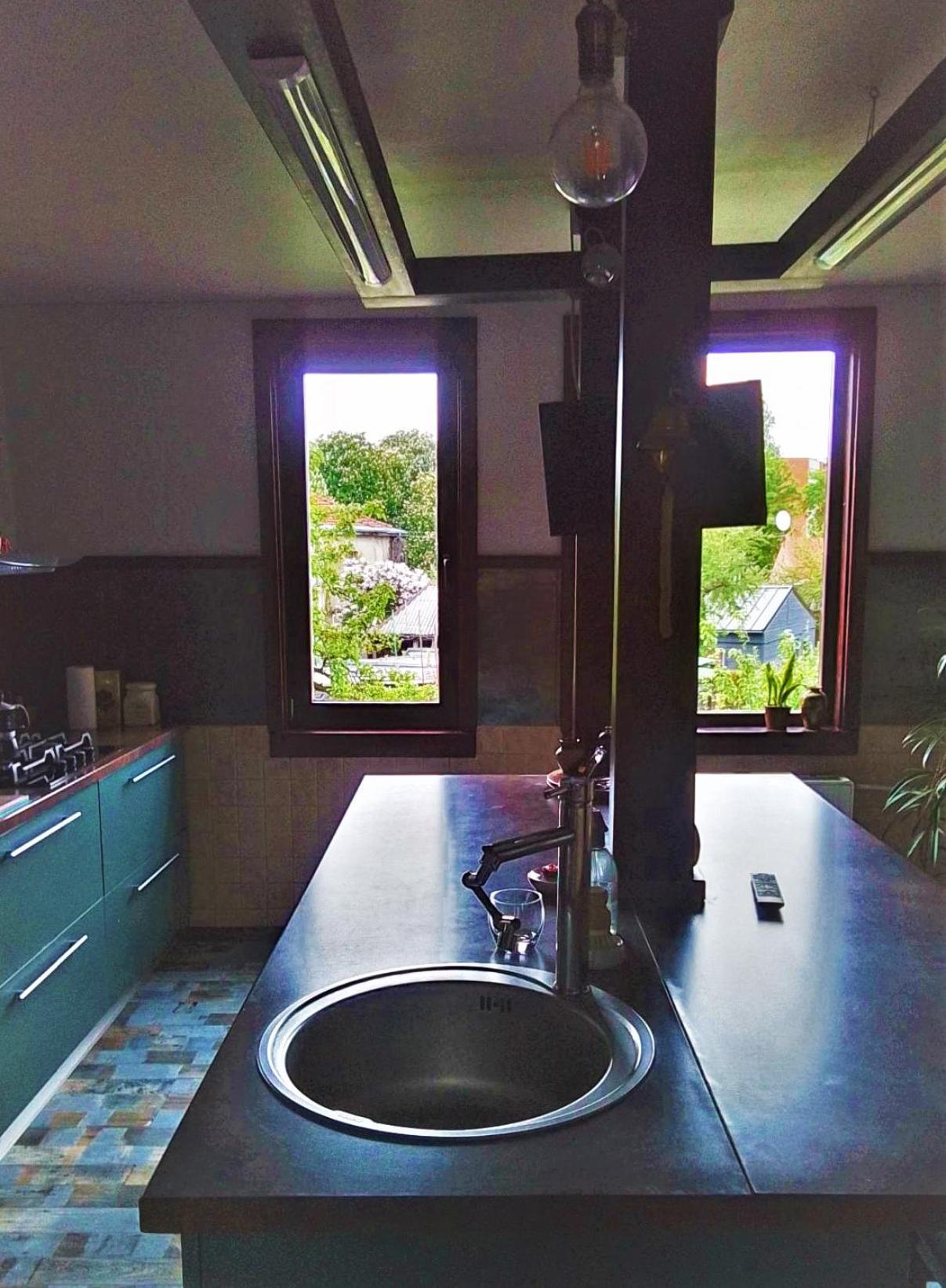 One-Bedroom Apartment - Photo 7