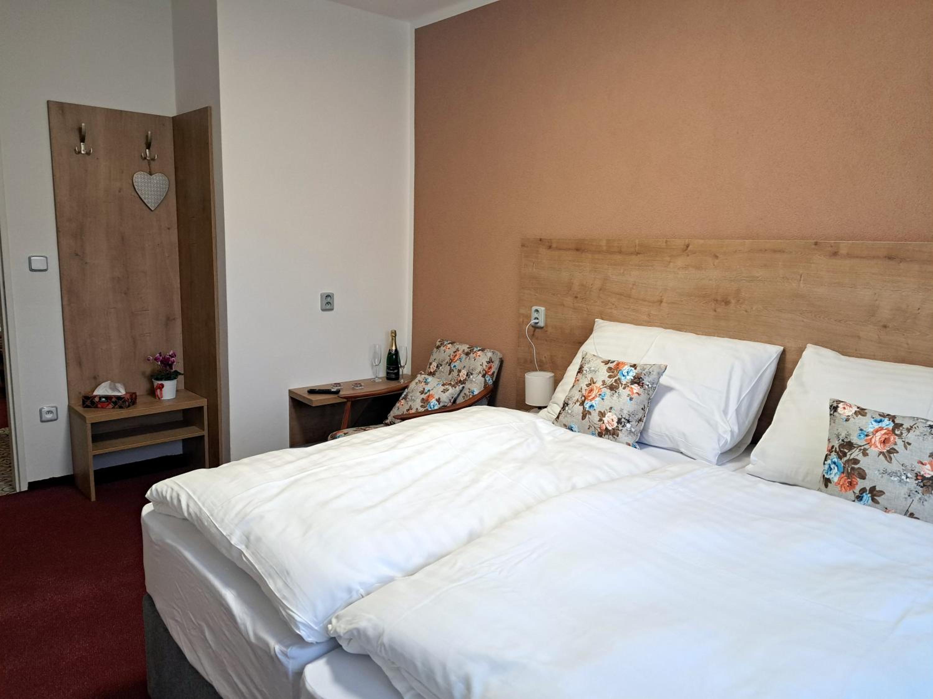 Double Room photo 3