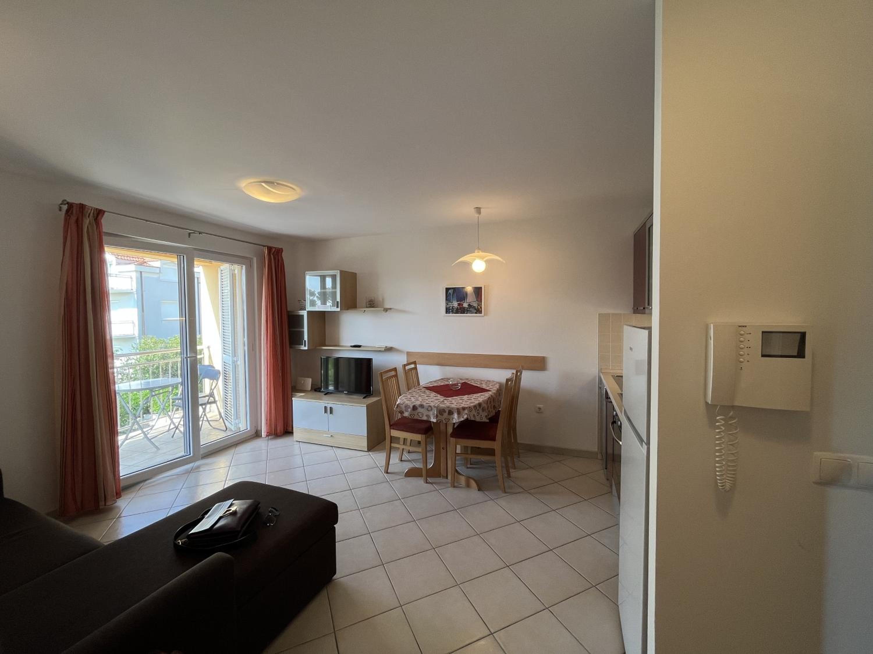 One Bedroom Apartment
