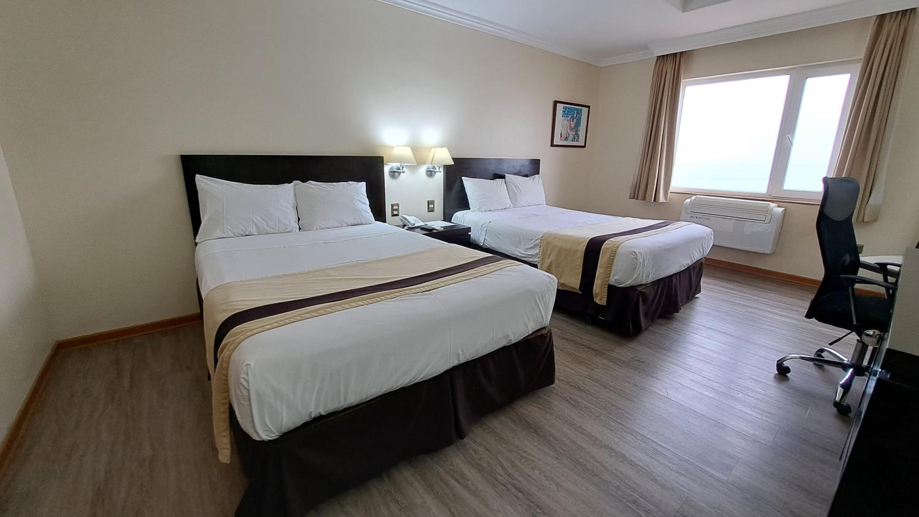Twin Room with Sea View photo 2