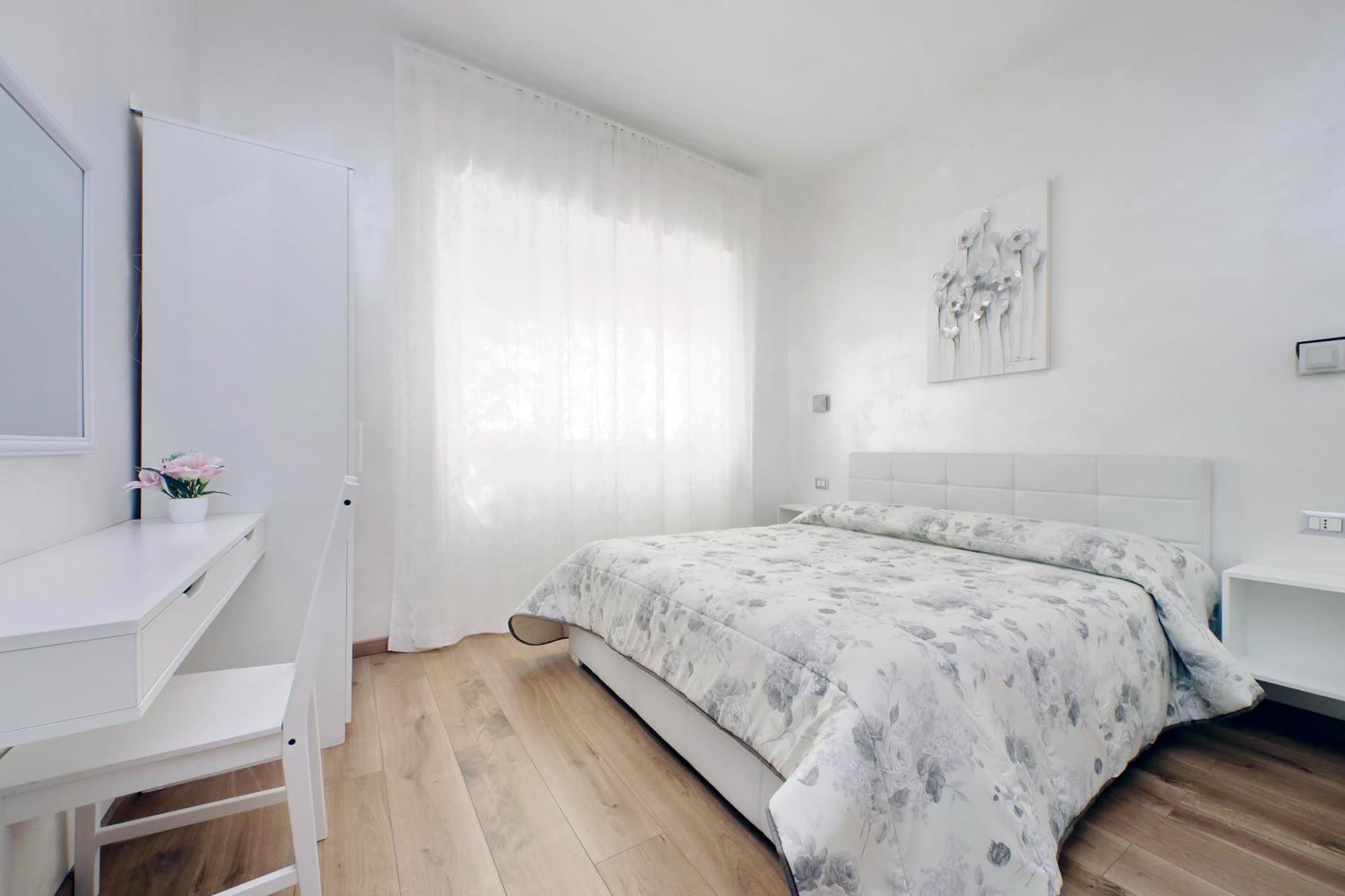 Triple Room with Private Bathroom - Photo 6