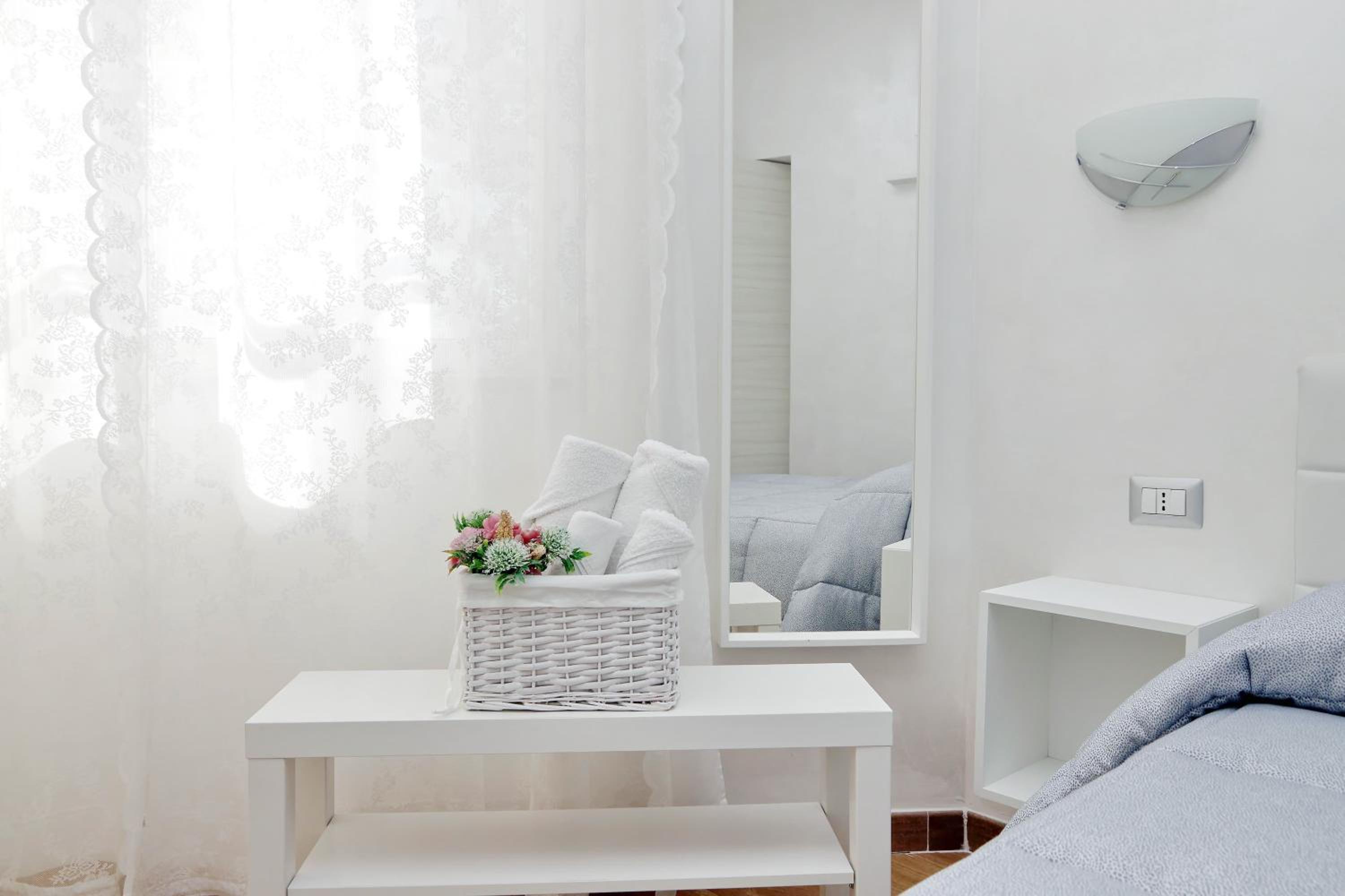 Double Room with Private Bathroom photo 2