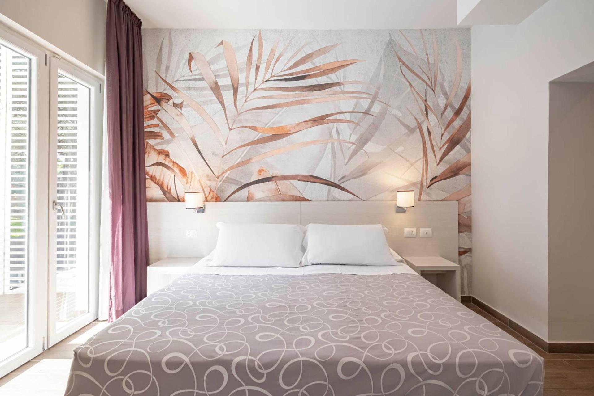 Superior Double Room with Terrace and Pinewood View photo 1