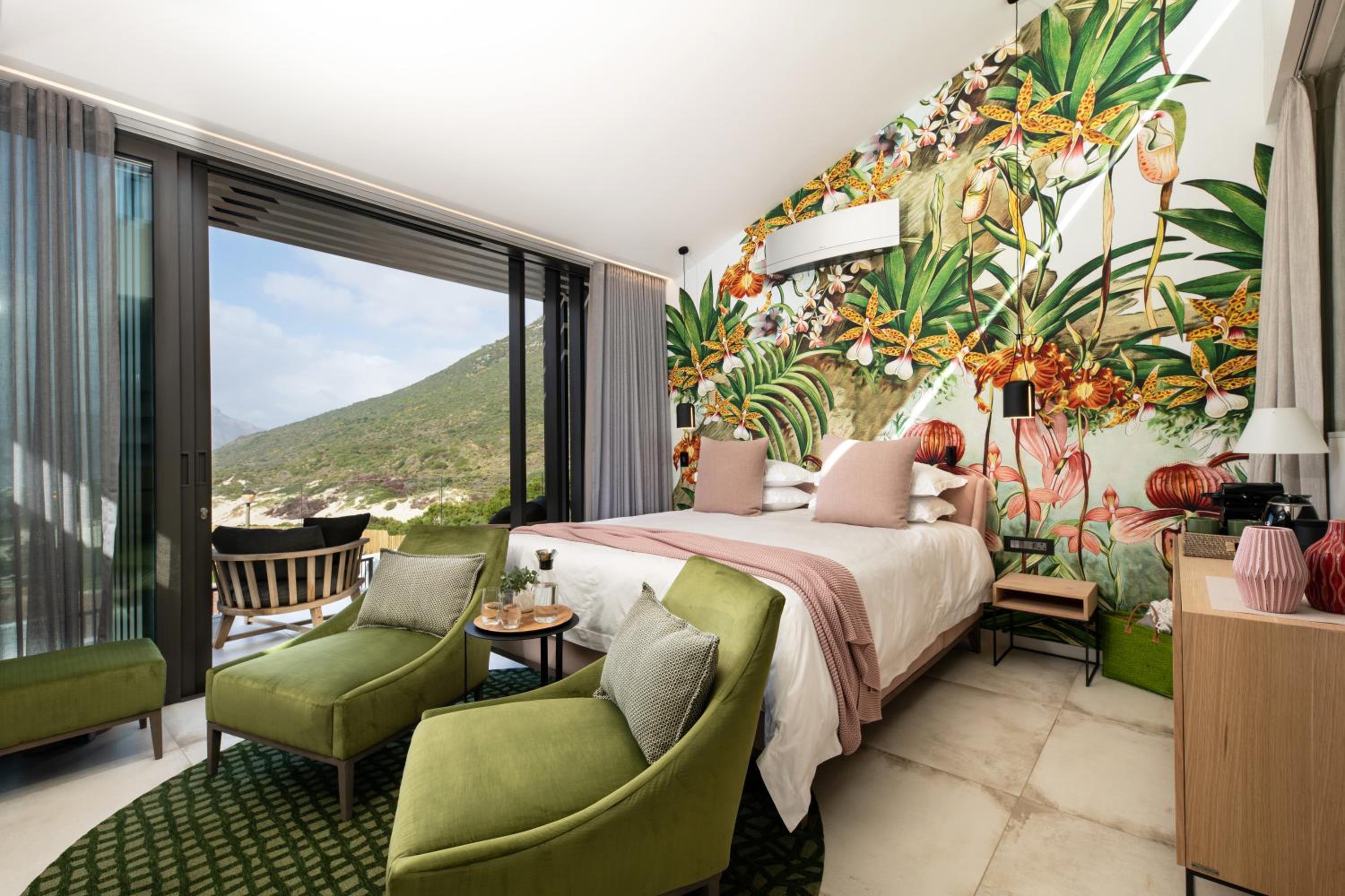 King Suite with Ocean View photo 1