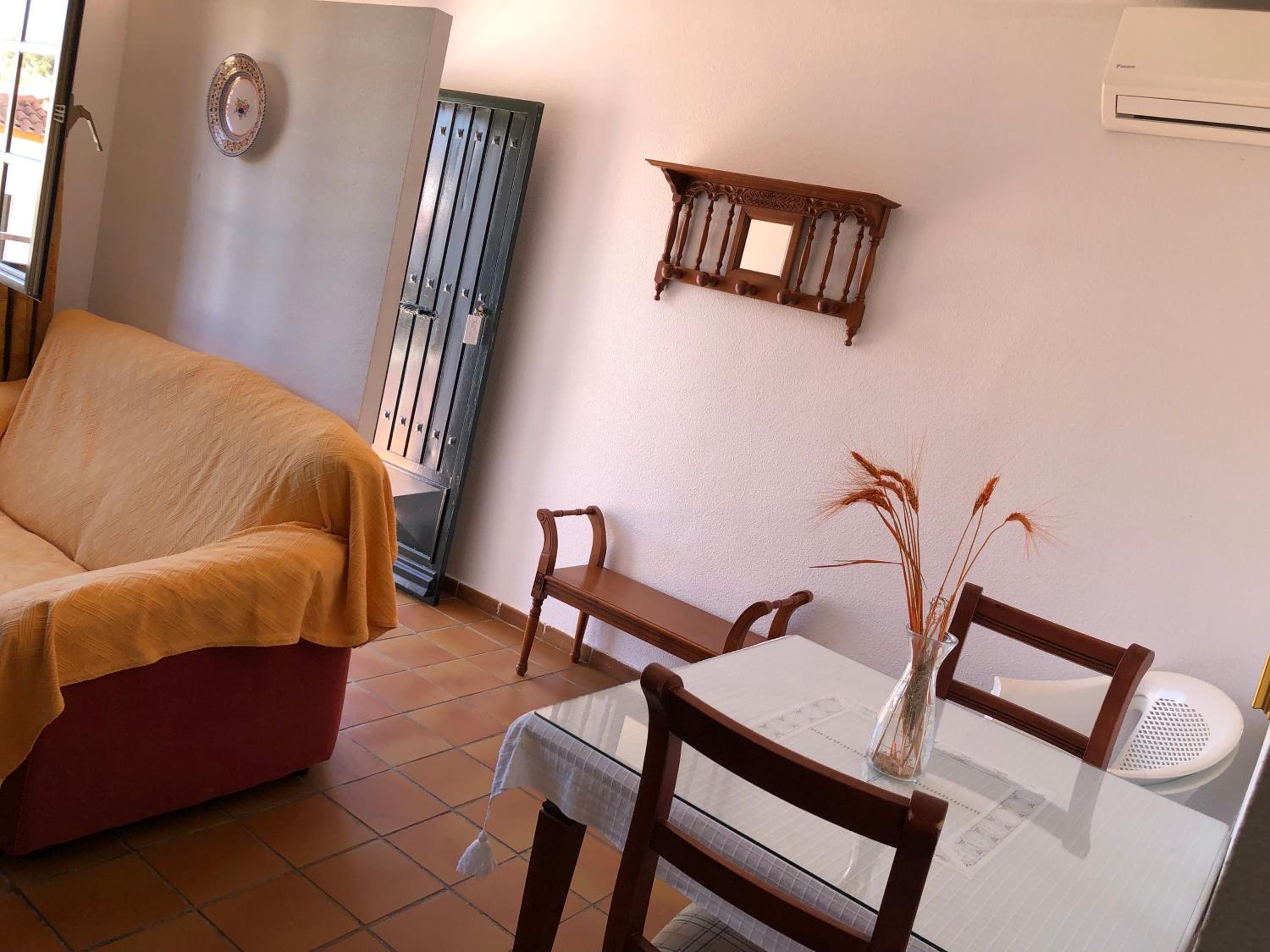 Apartamento con Balcón