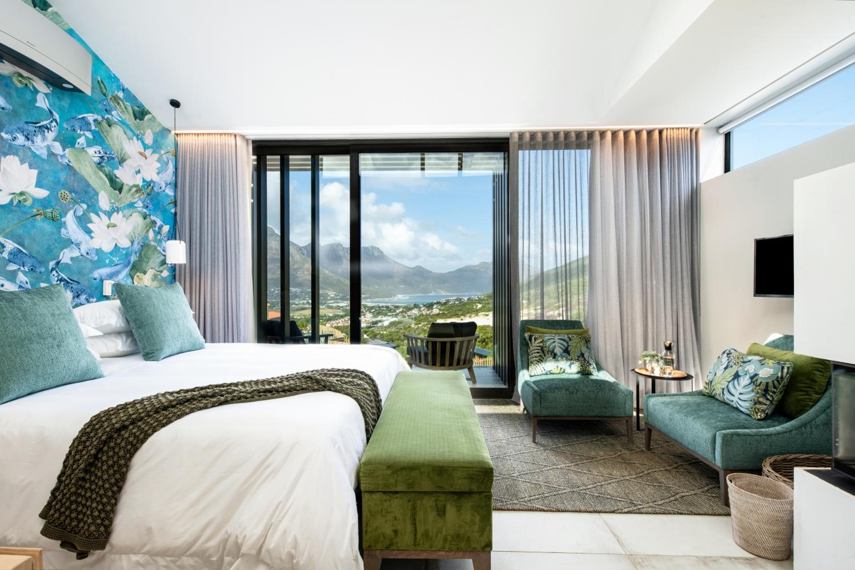 King Suite with Ocean View photo 2