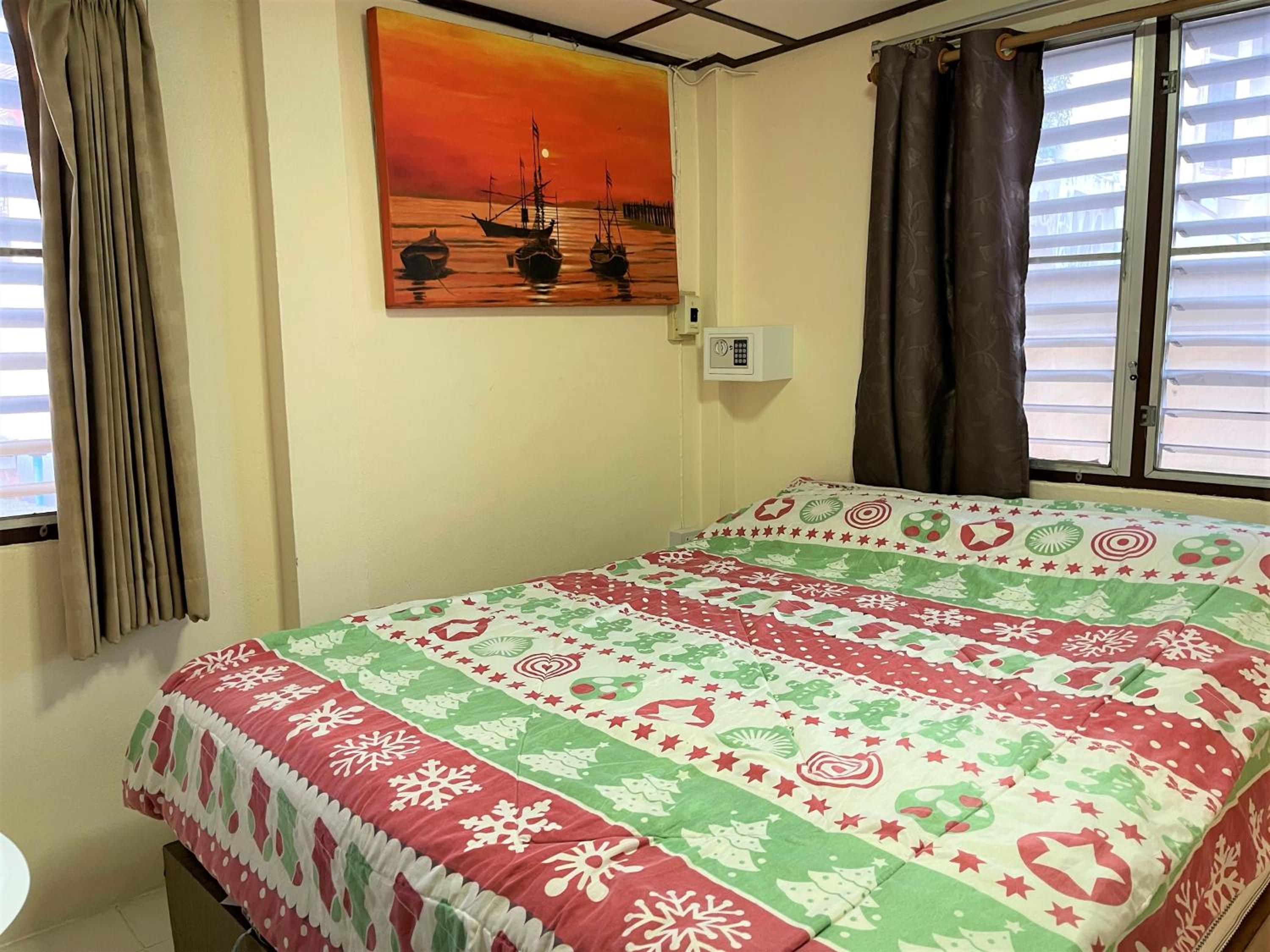 Standard Double Room with Fan photo 1