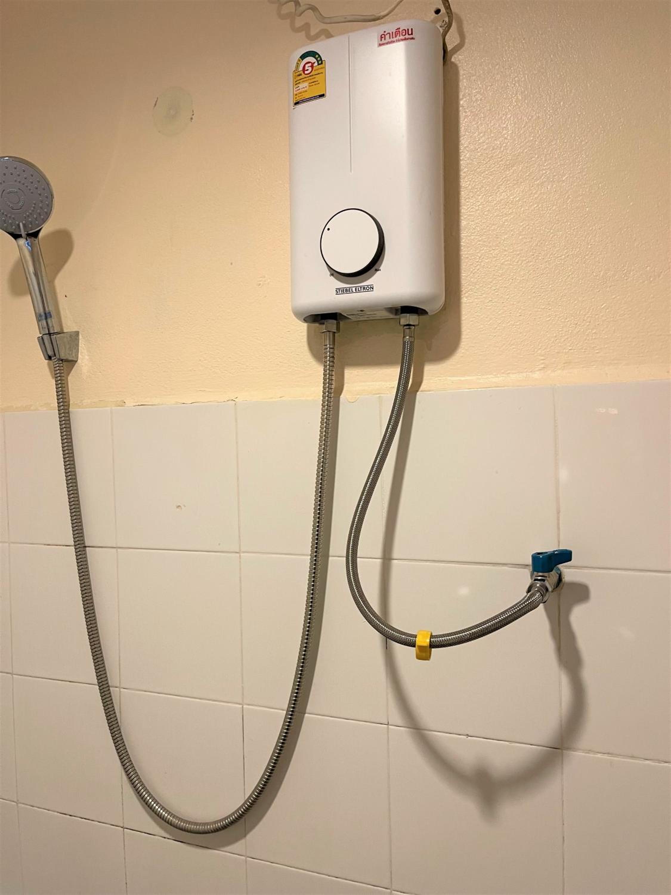 Standard Double Room with Fan photo 2