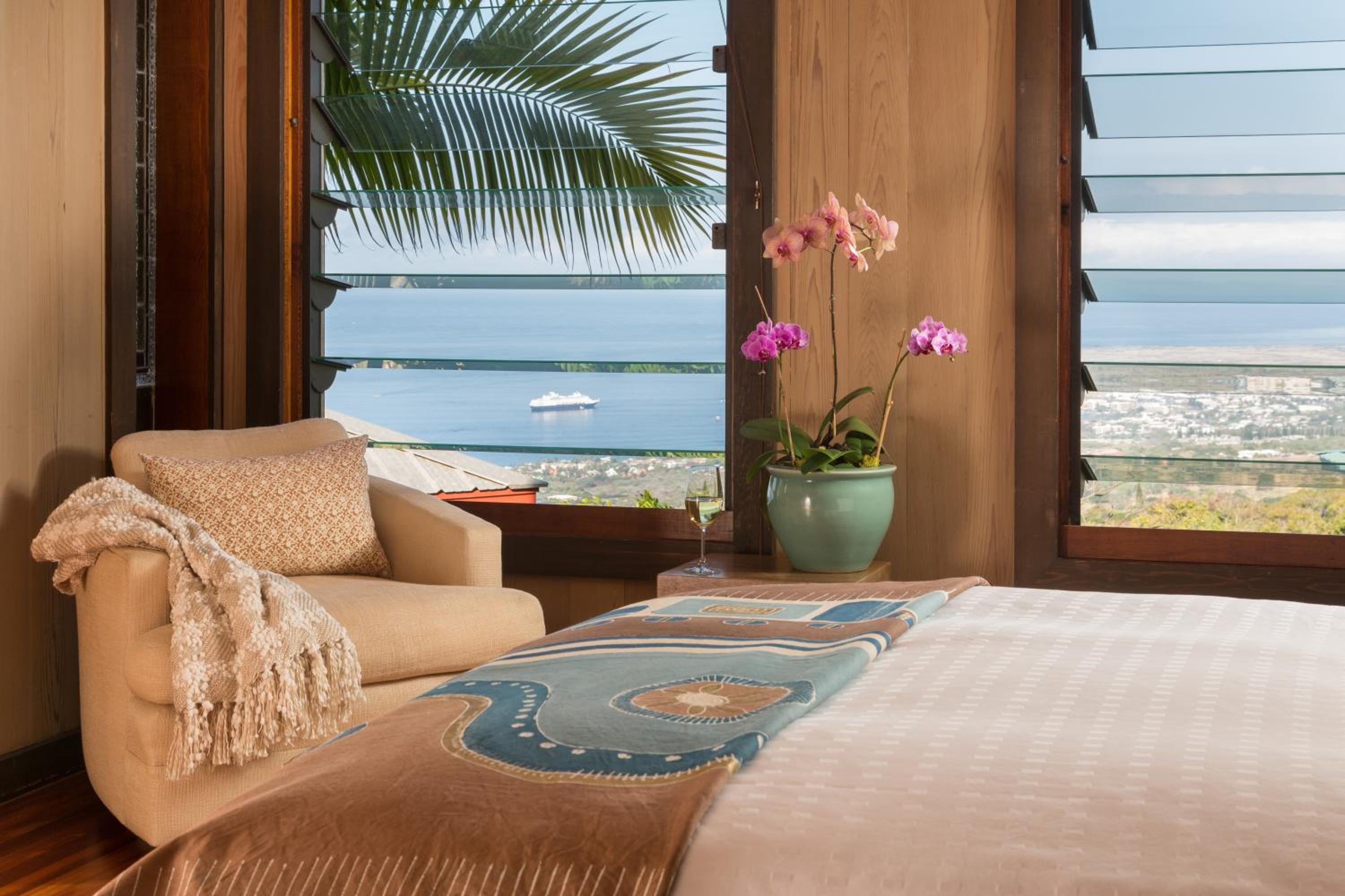 Queen Room with Sea View