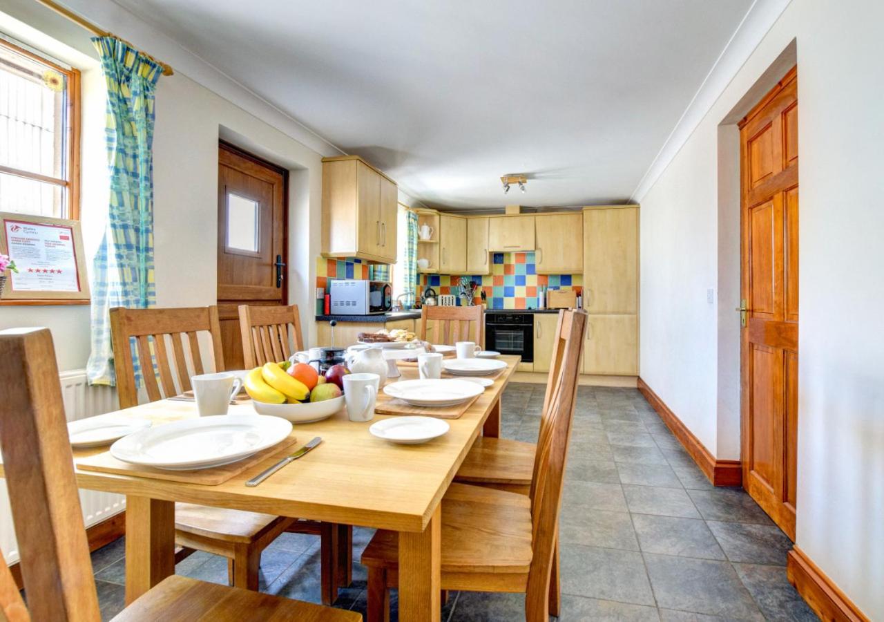 Two-Bedroom Holiday Home photo 1