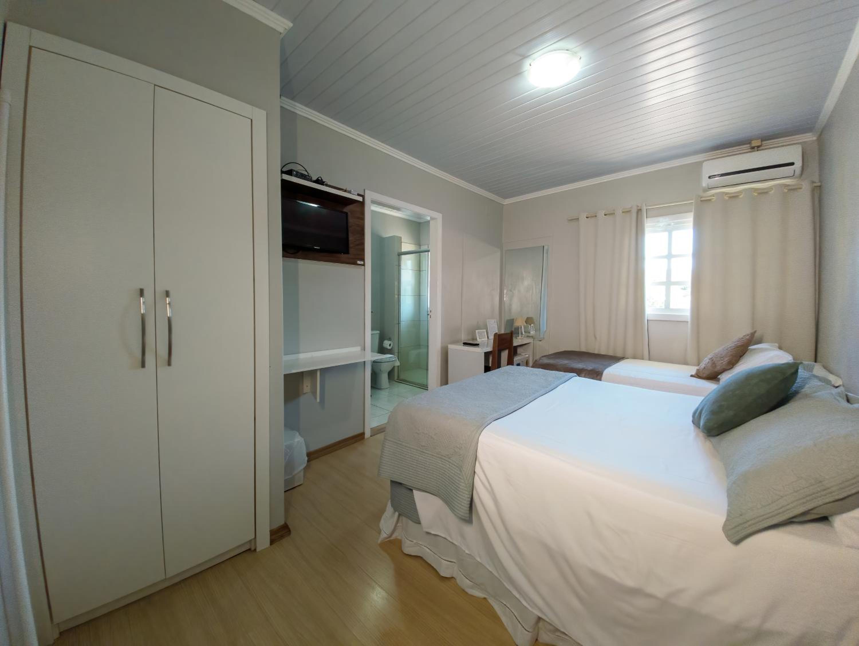 Triple Room photo 3