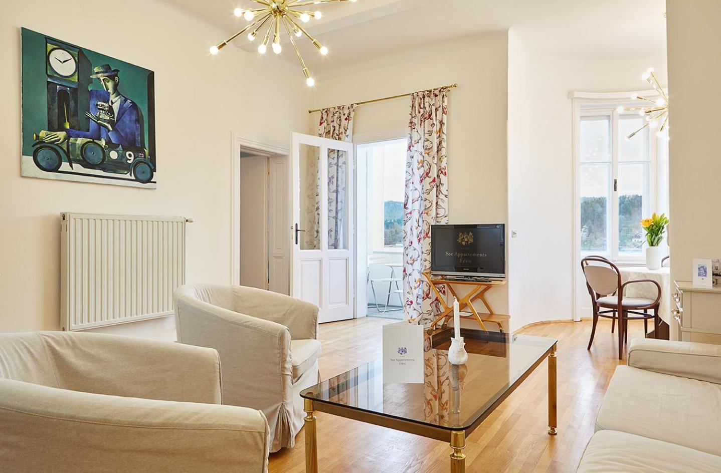 Apartment with Lake View photo 1