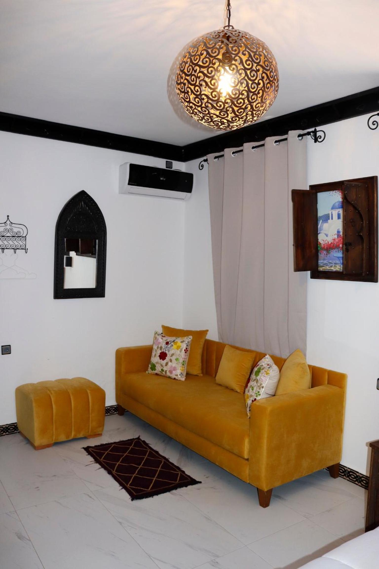 Family Room with Bathroom - Photo 1