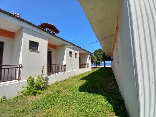 Triple Room with Sea View - Photo 20