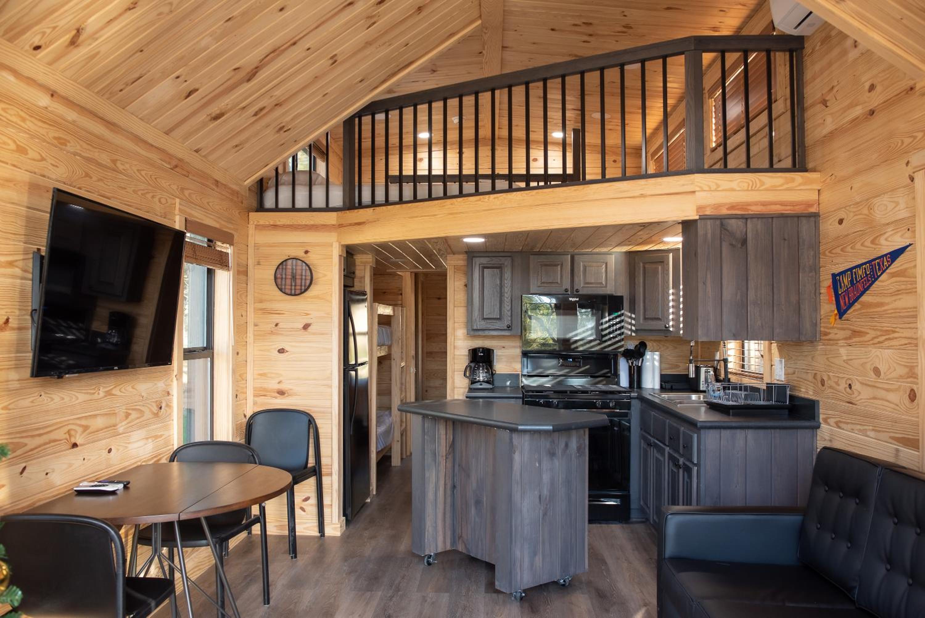 Two-Bedroom House photo 2