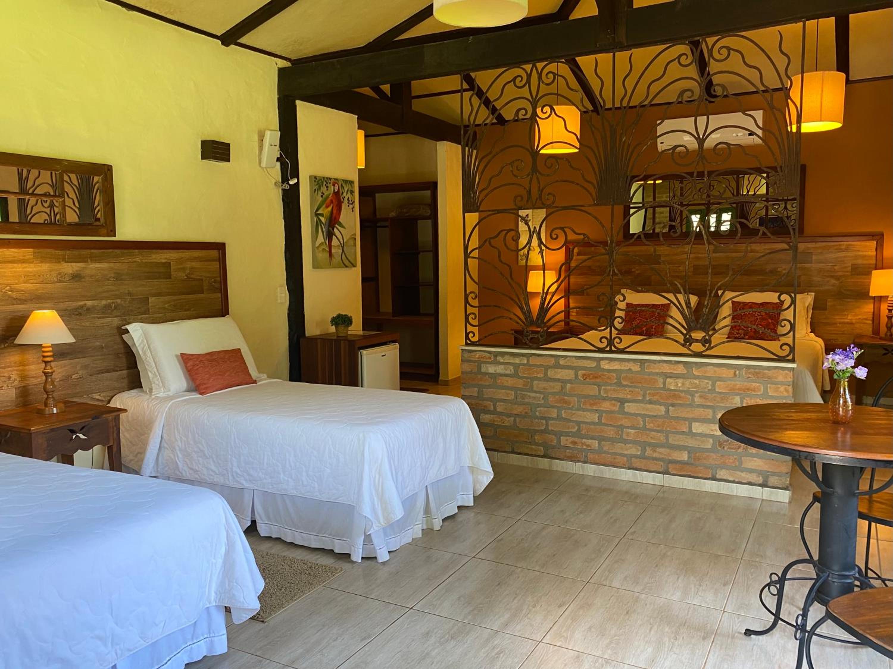 King Suite with Balcony photo 1