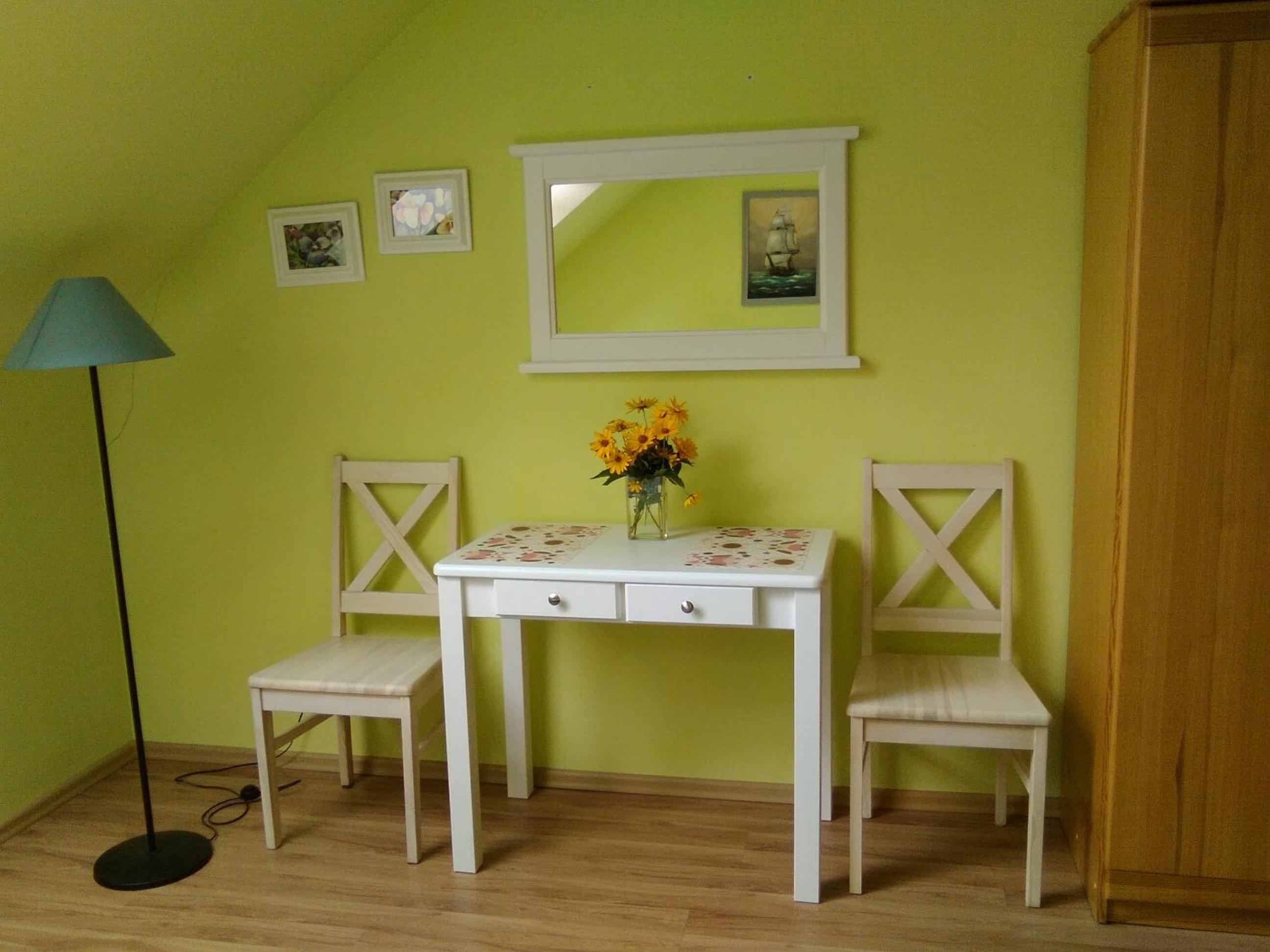 Economy Double Room photo 2