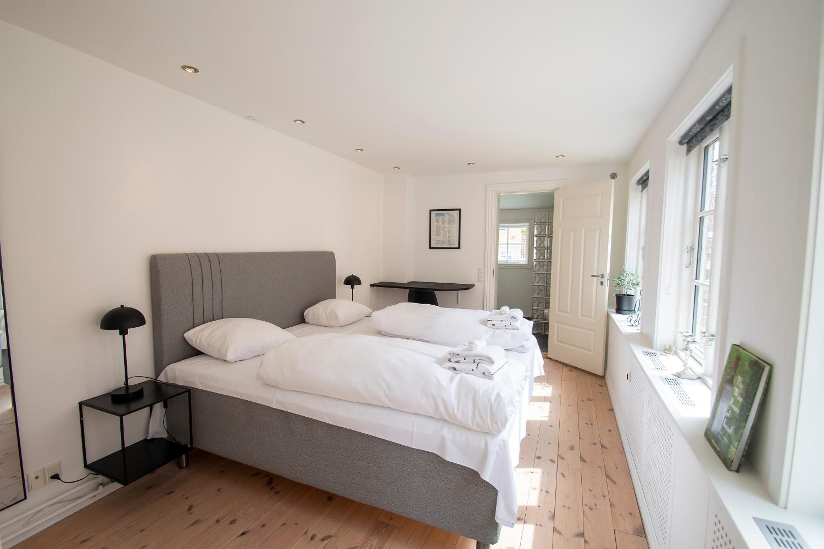 One-Bedroom Apartment - Photo 19