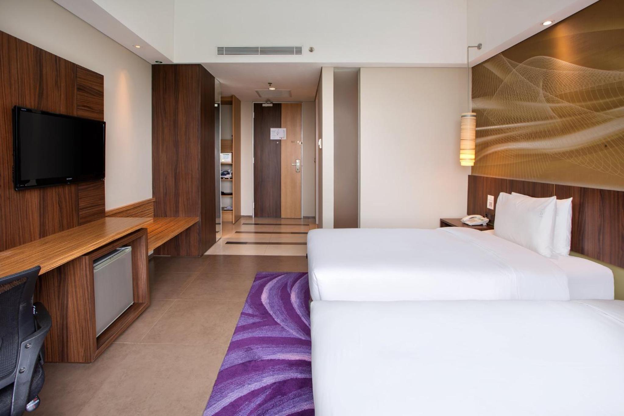 Standard Twin Room - Smoking - Photo 1