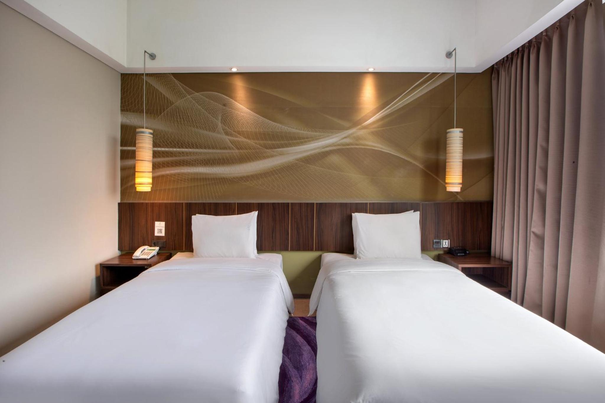 Standard Twin Room - Smoking - Photo 2