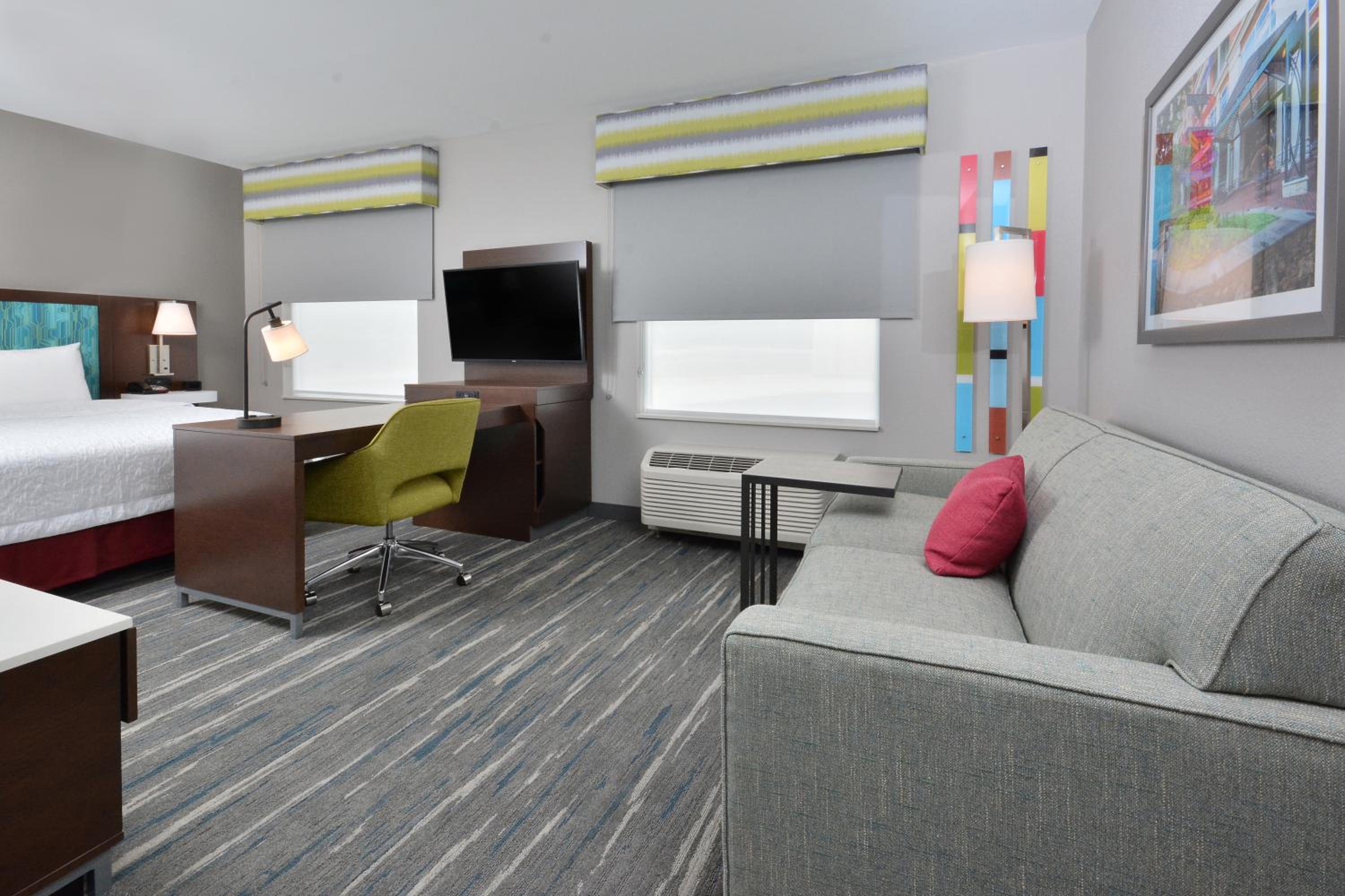 King Studio Suite - Photo 2
