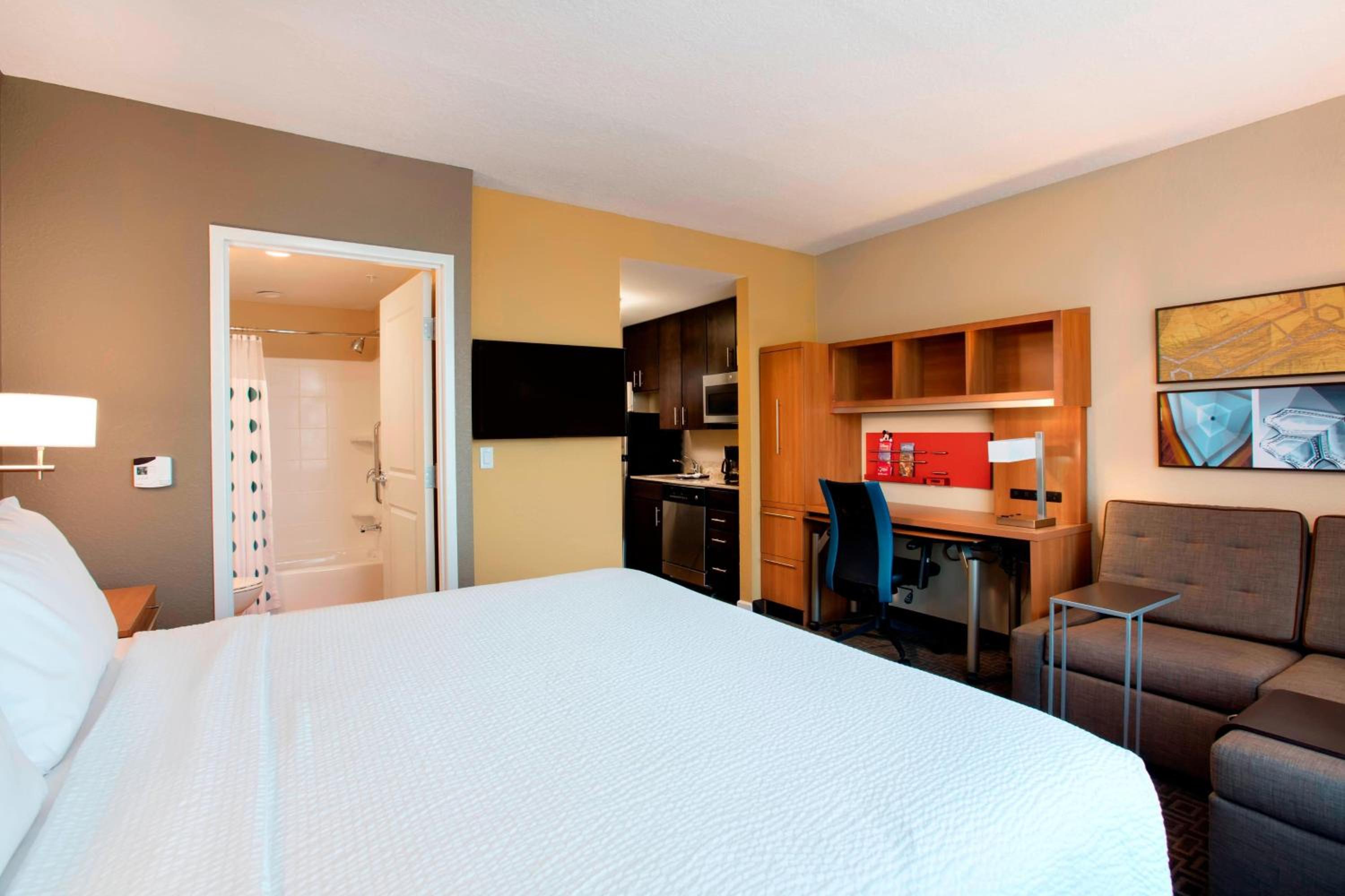 King Suite with Sofa Bed