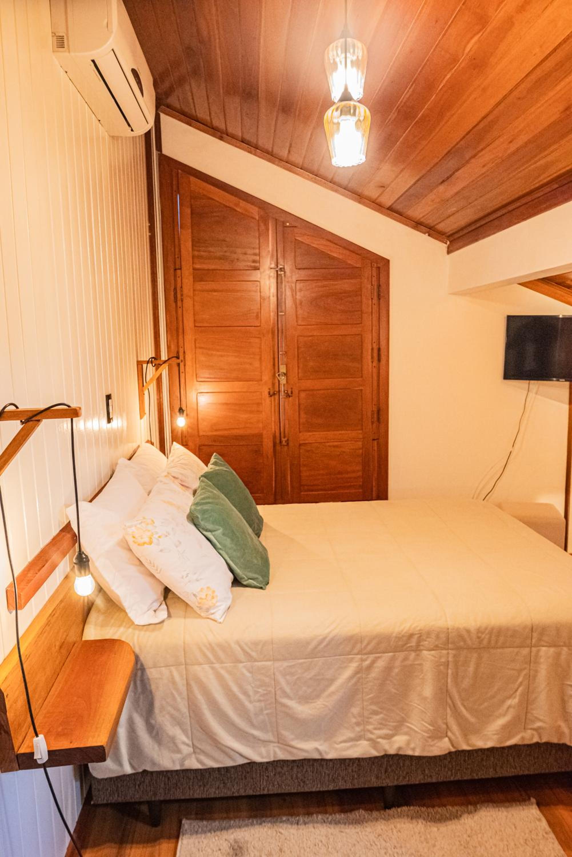 Suite - Photo 6