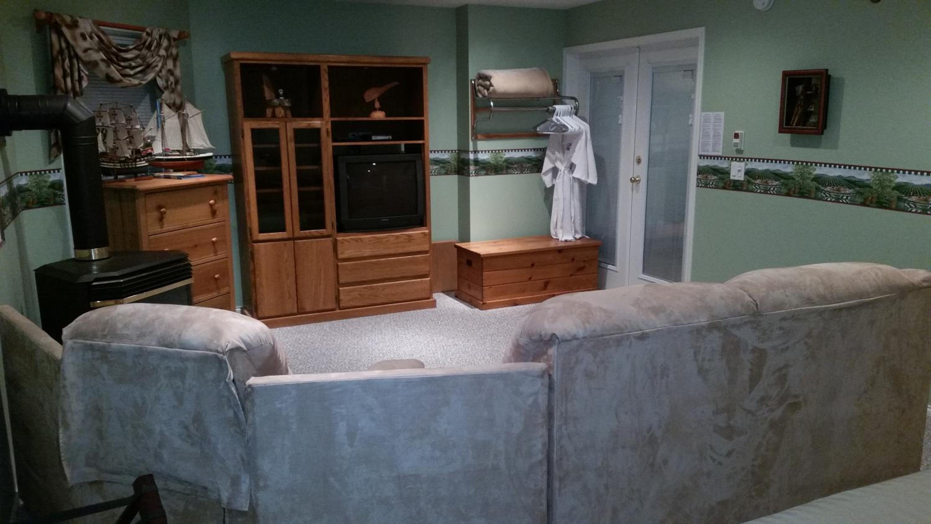 Superior King Suite photo 2