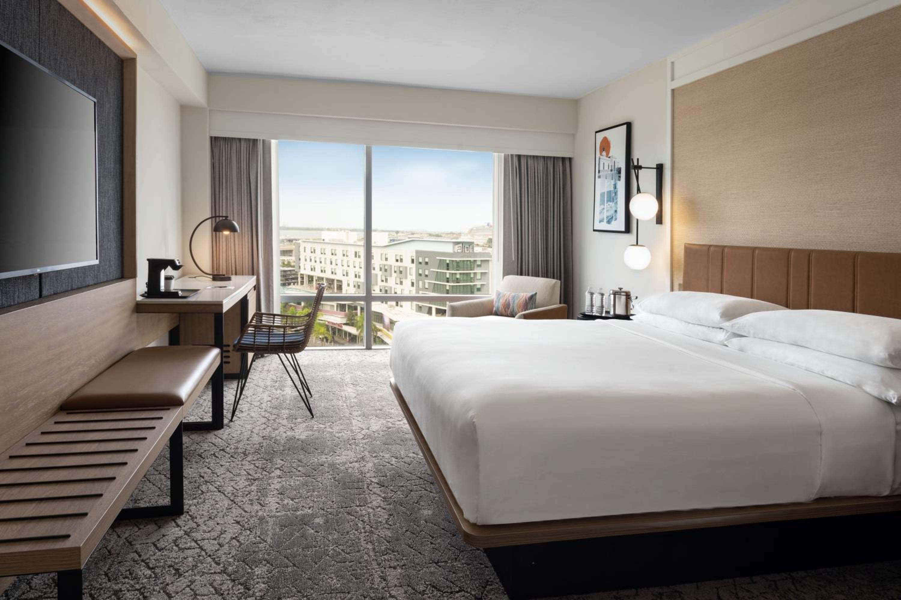Superior Room, 1 King