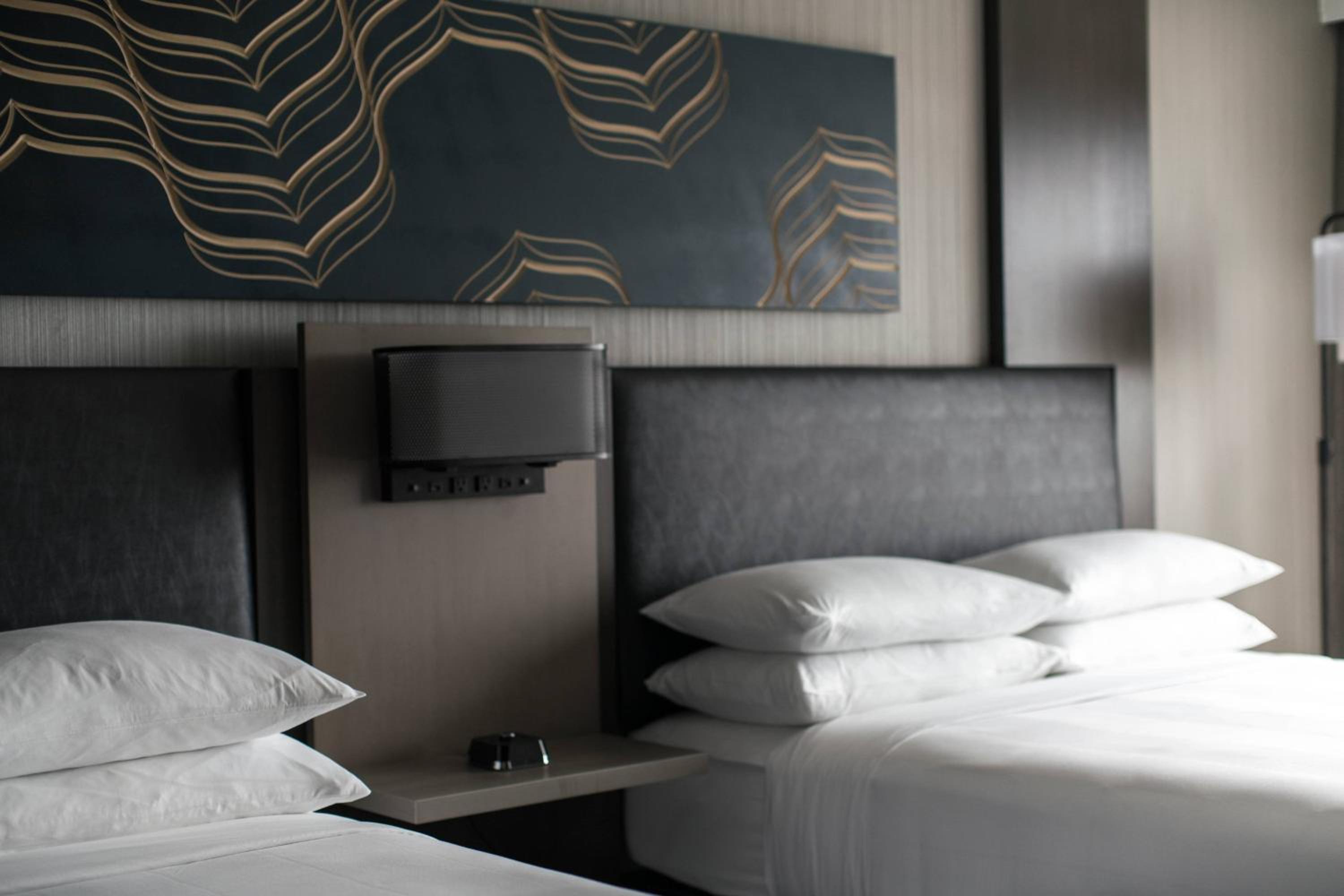 Double Room with Two Double Beds - Photo 4