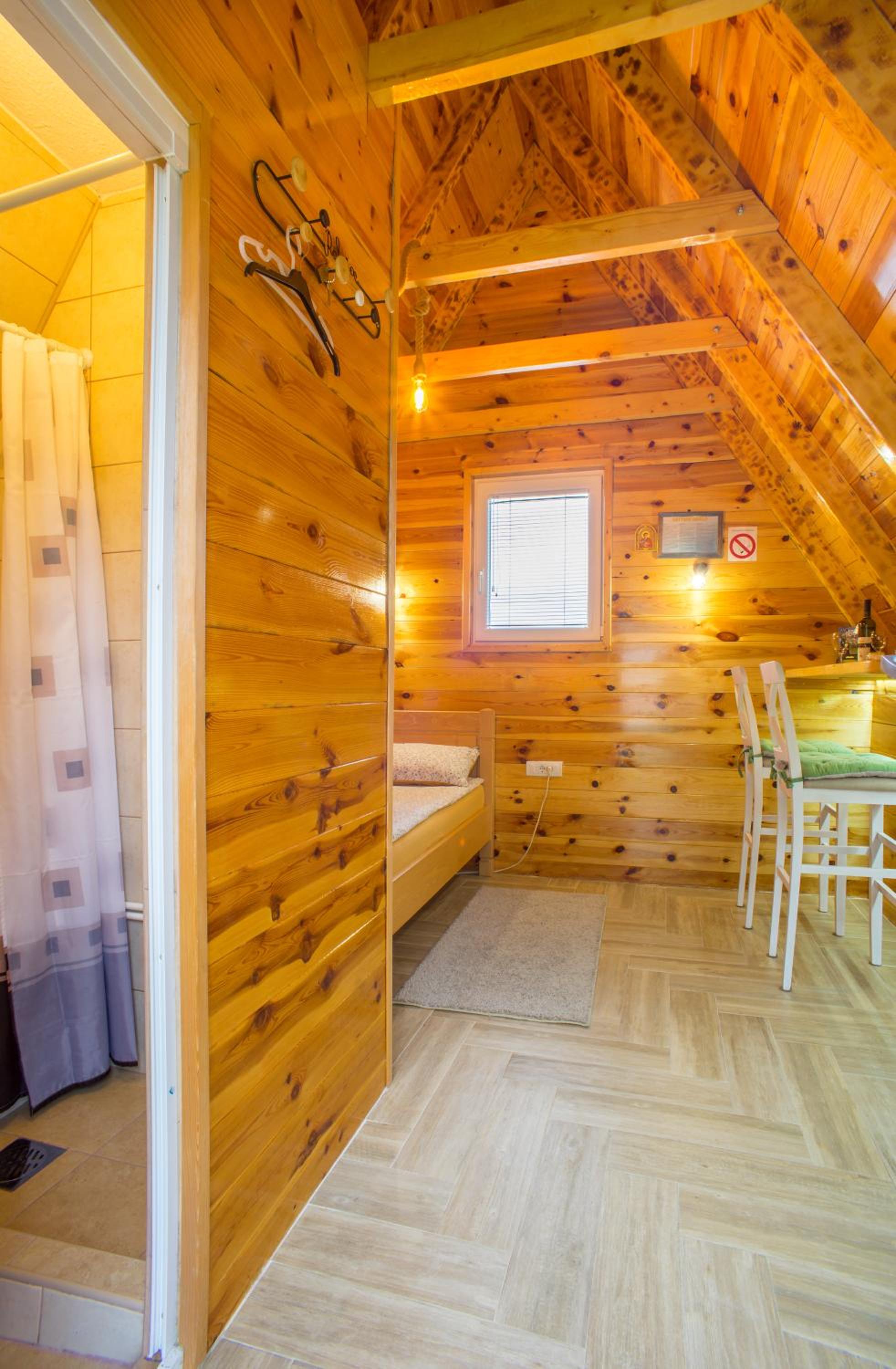 One-Bedroom Chalet photo 1