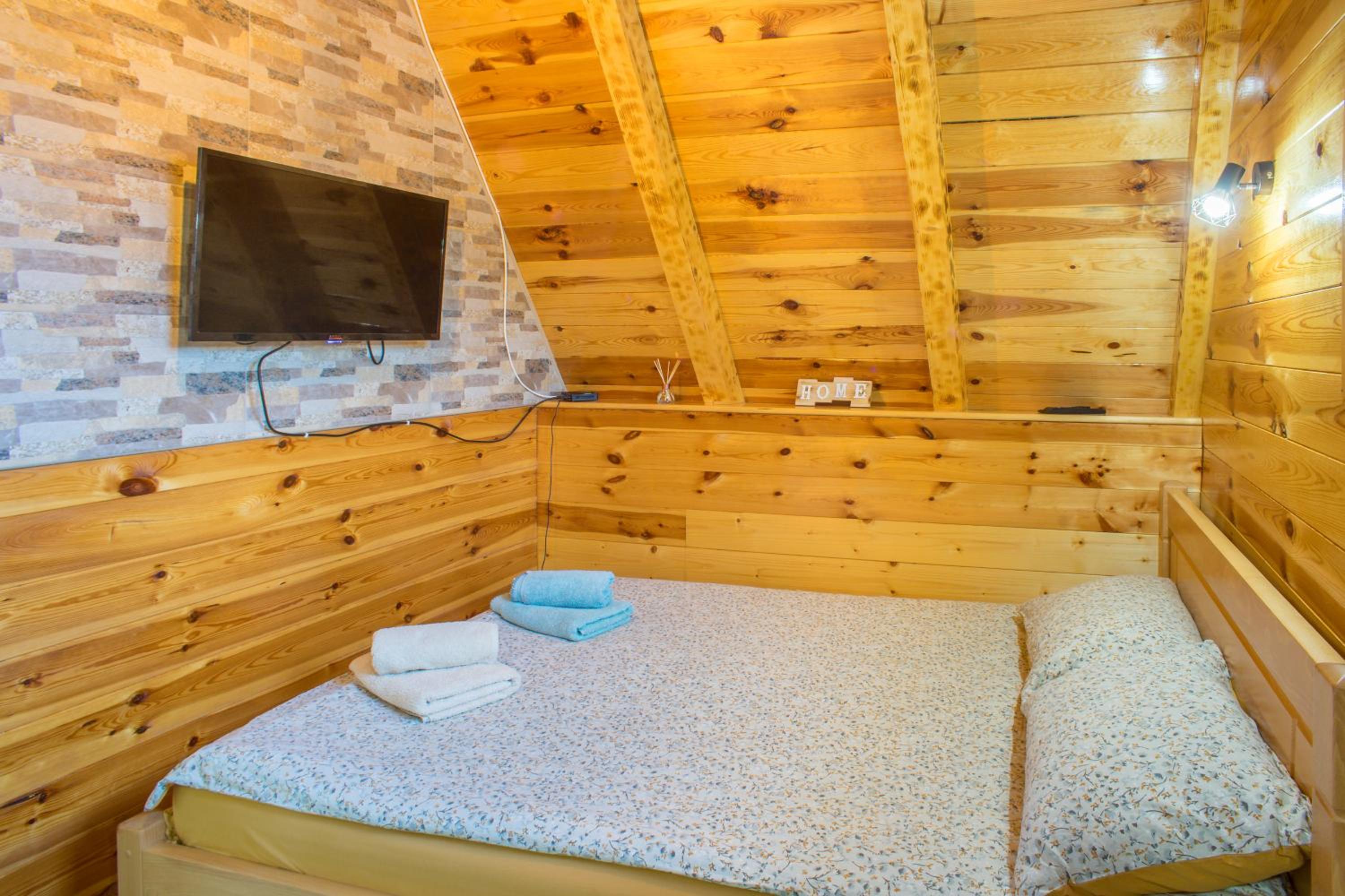 One-Bedroom Chalet photo 3