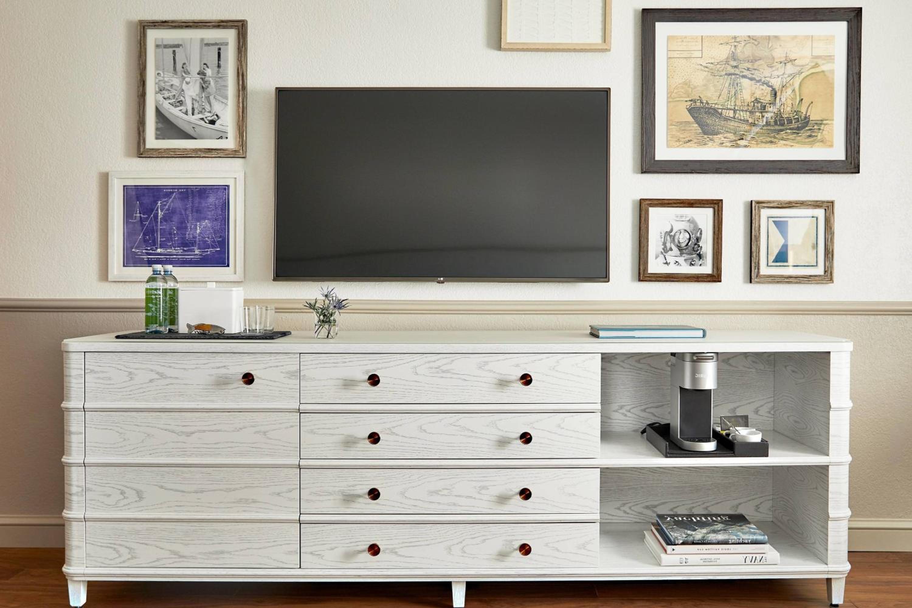 King Room - Hearing Accessible - Photo 11