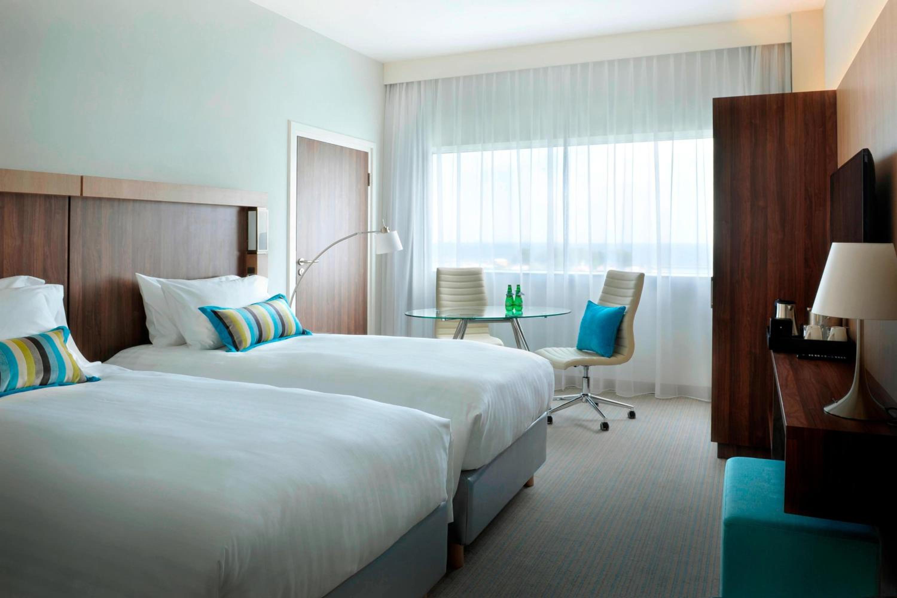 Guest room, 2 Twin/Single Bed(s), Sea view