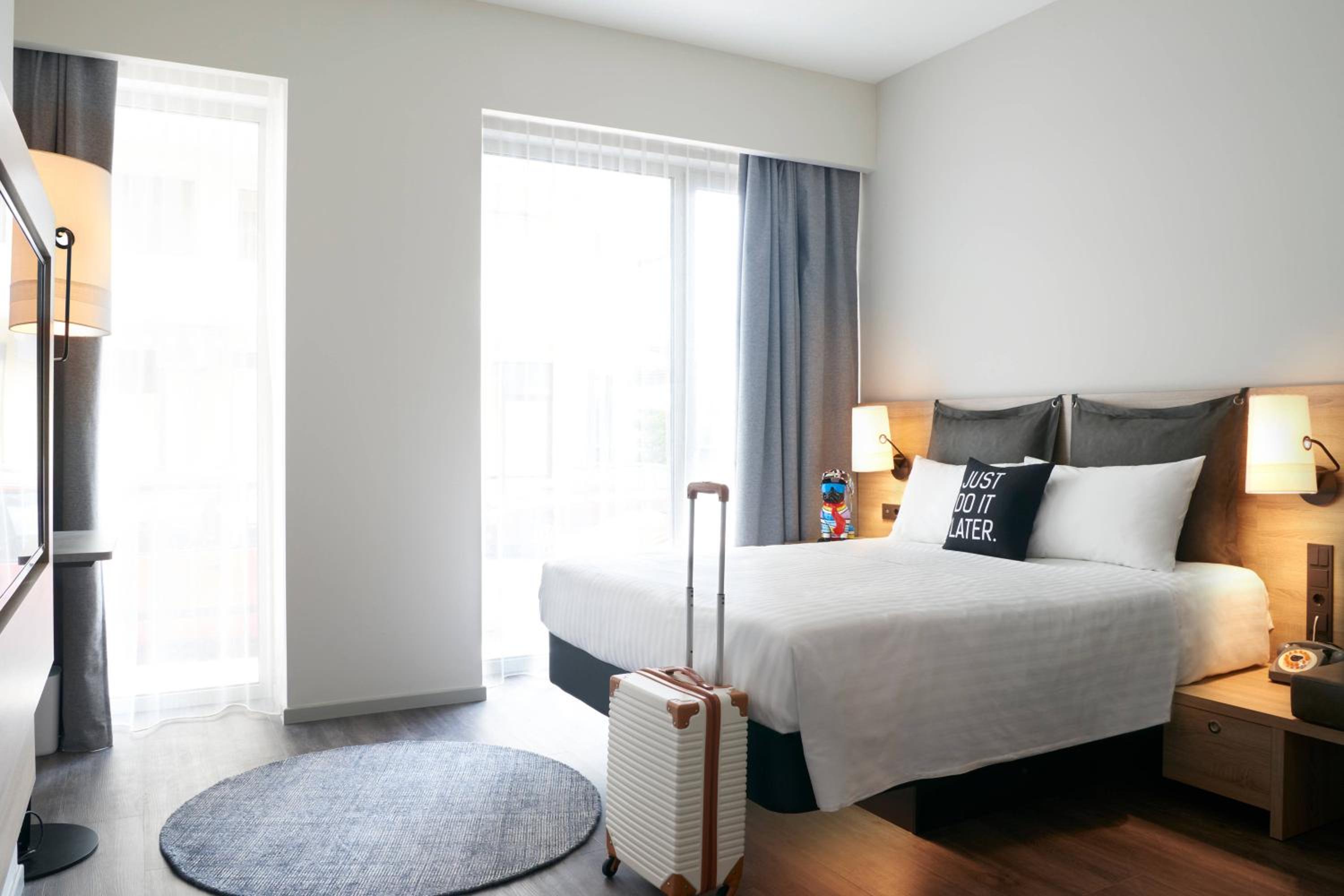 Moxy Queen Standard, Guest room, 1 Queen