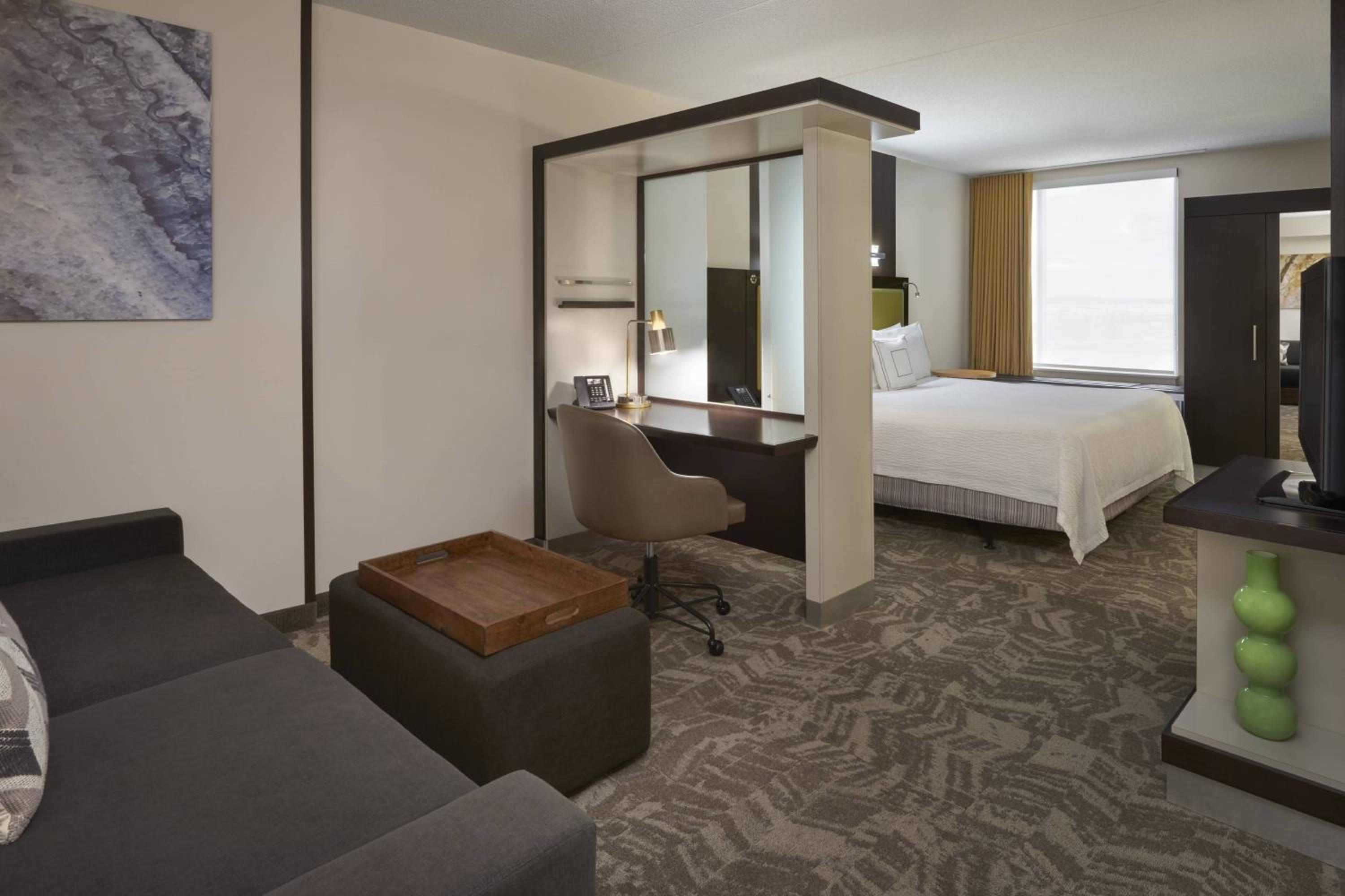 King Suite - Photo 1