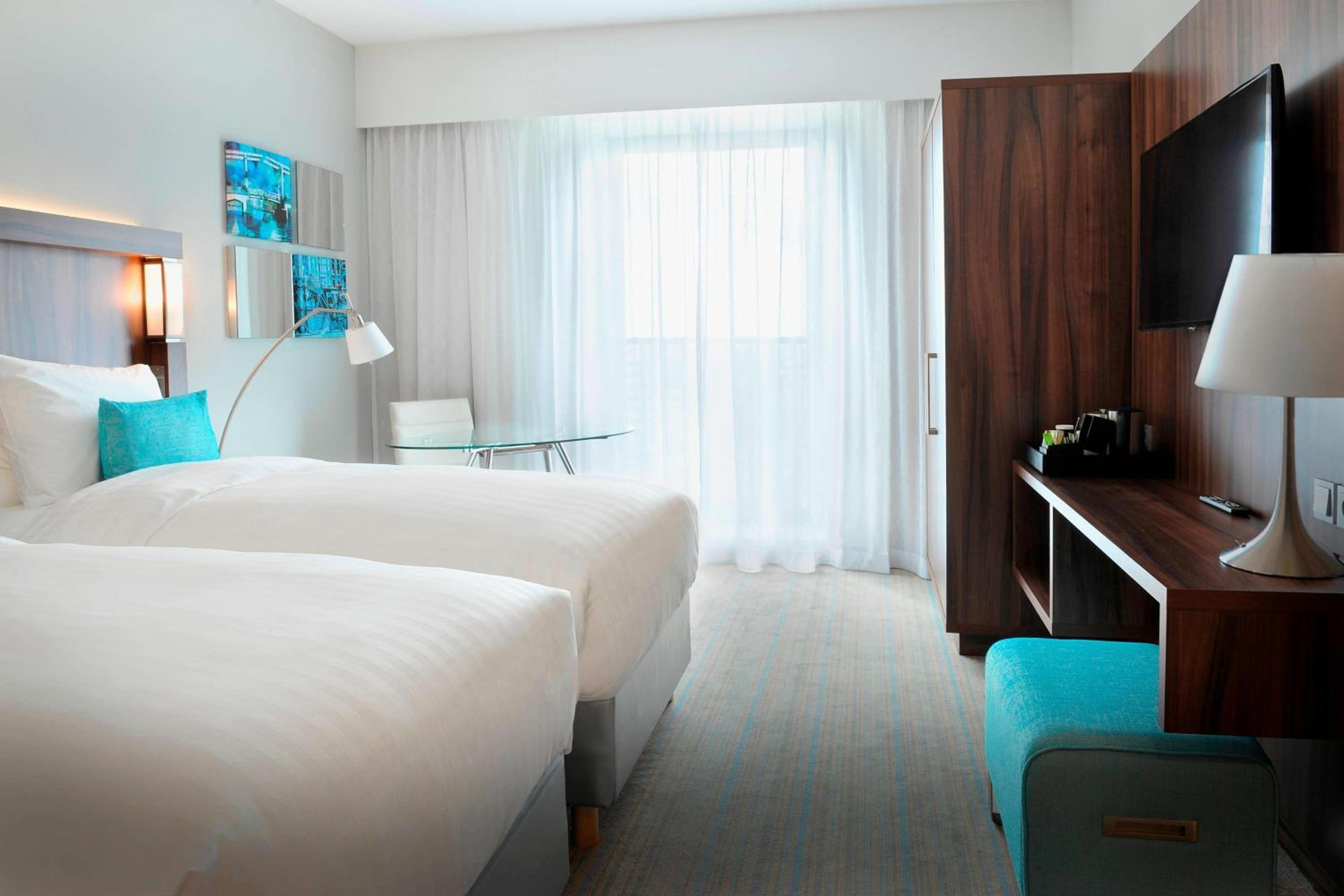 Standard Twin Room photo 2